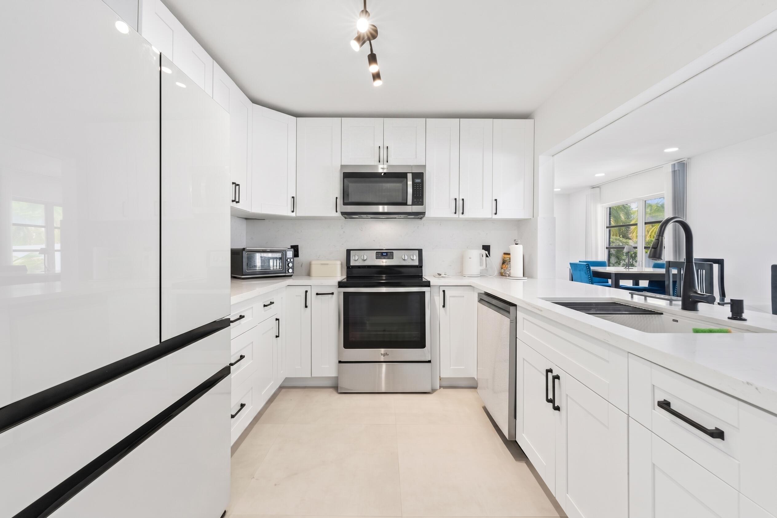 245 Sandpiper, Royal Palm Beach FL 33411