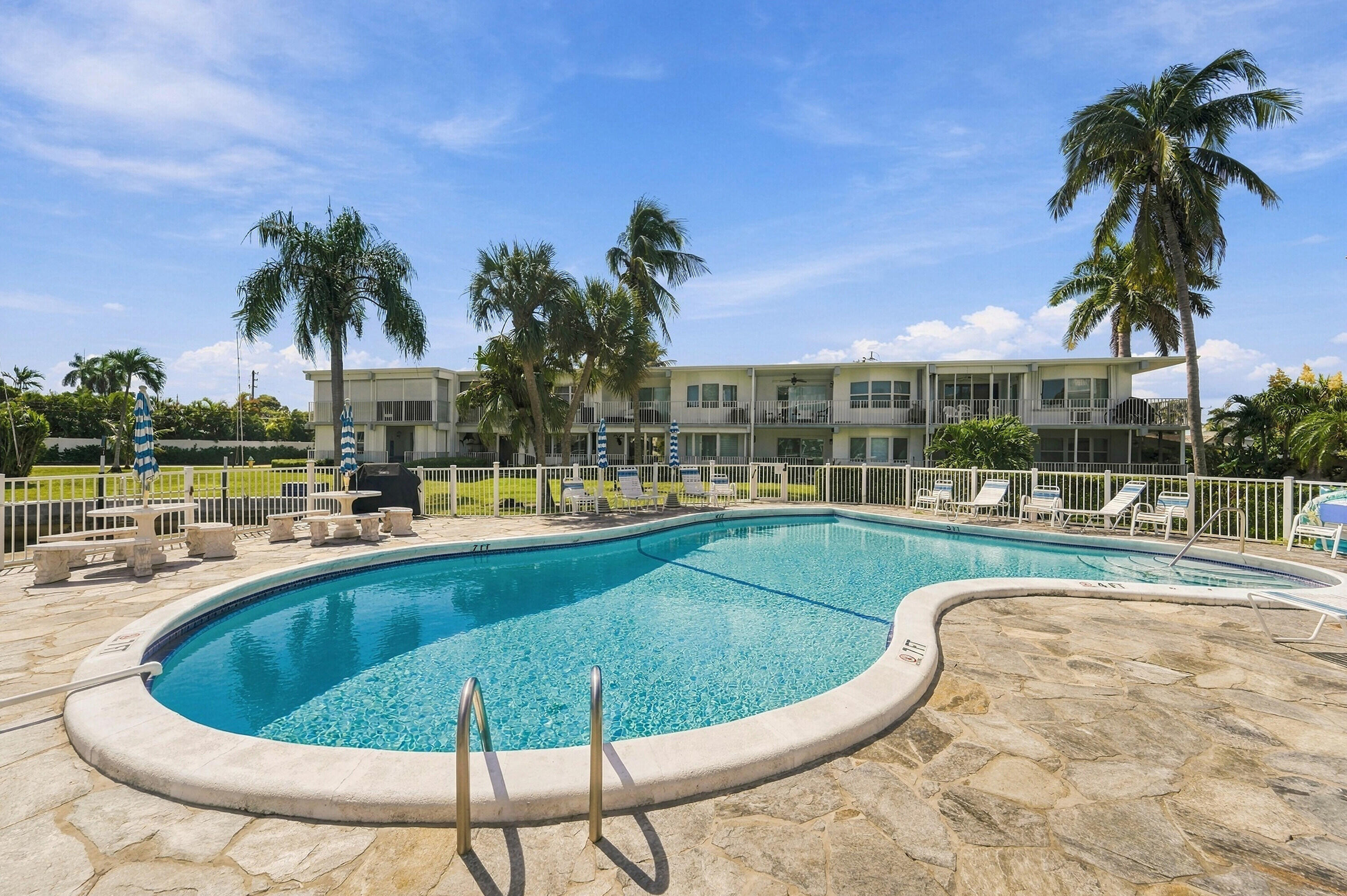 1511 SE 15th #306, Deerfield Beach FL 33441