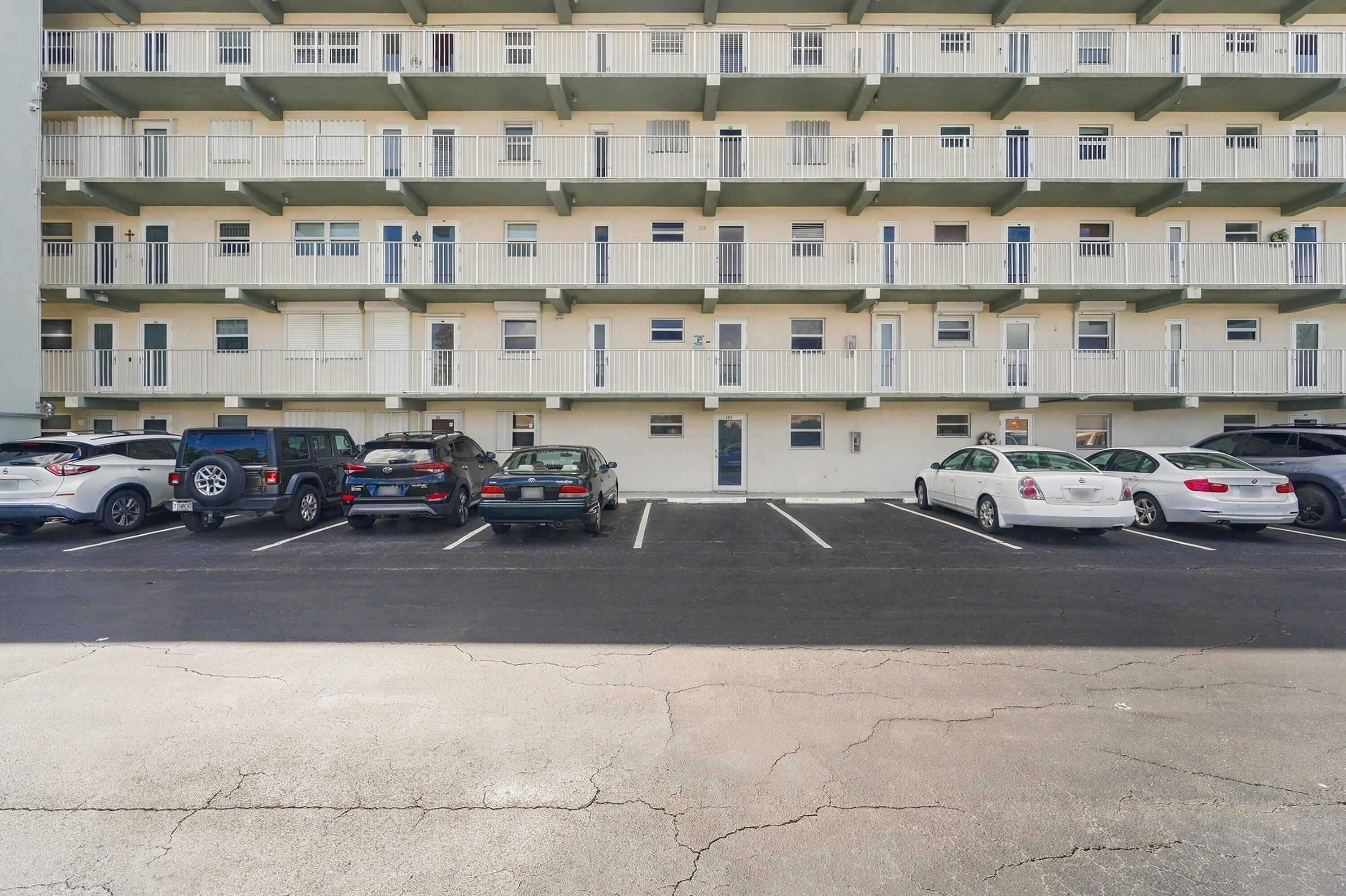 1511 SE 15th #306, Deerfield Beach FL 33441