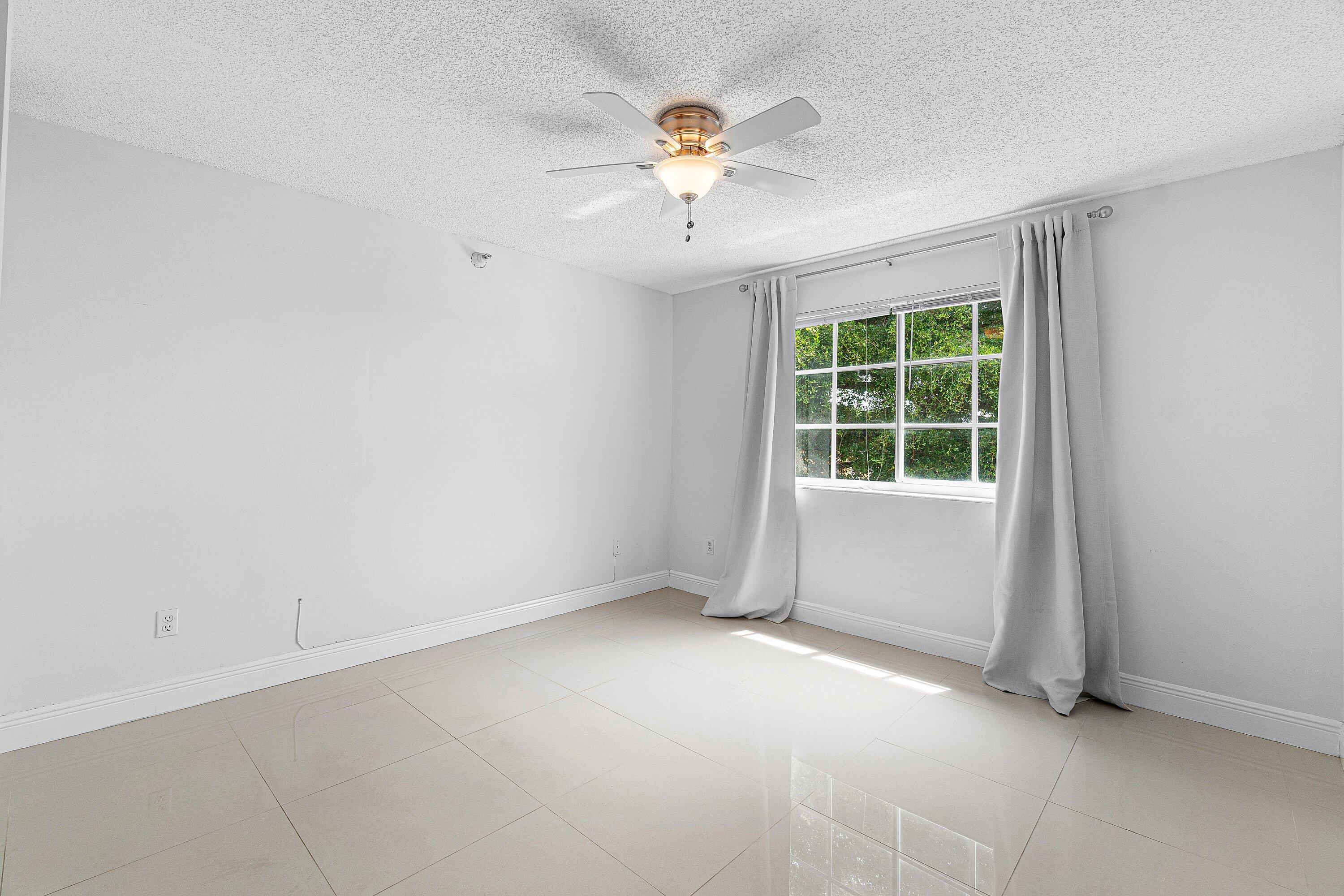131 YACHT CLUB #307, Hypoluxo FL 33462