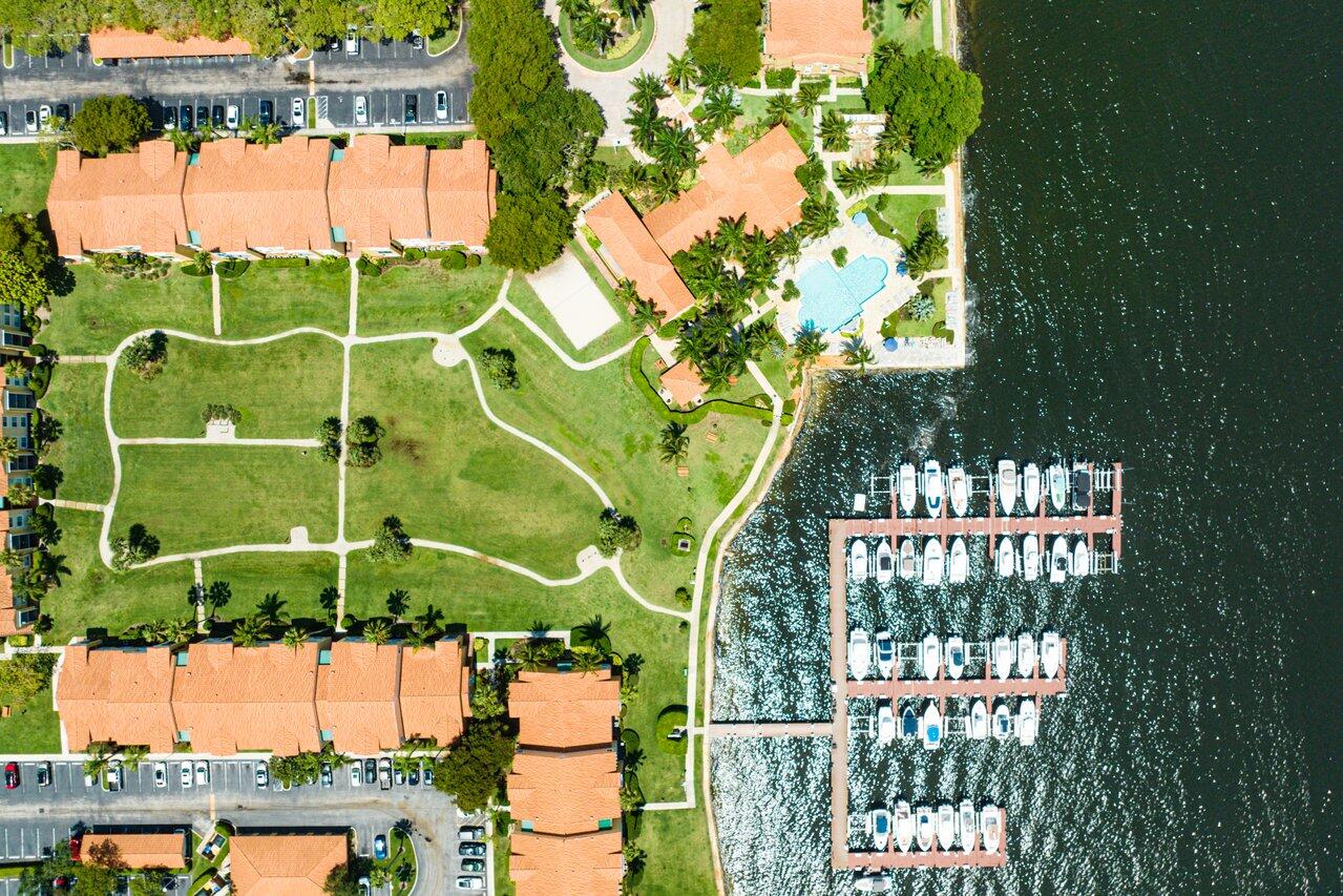131 YACHT CLUB #307, Hypoluxo FL 33462