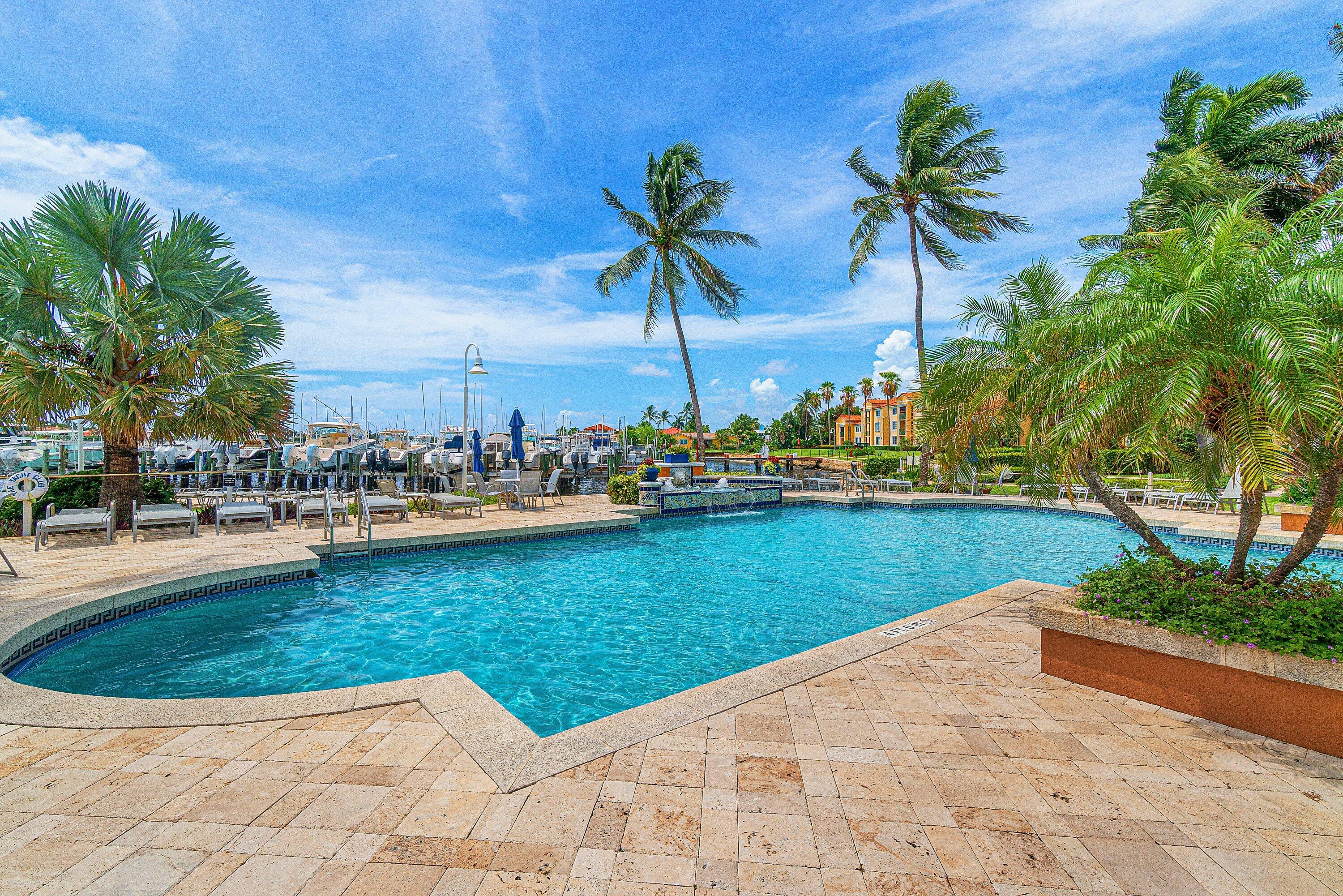 131 YACHT CLUB #307, Hypoluxo FL 33462