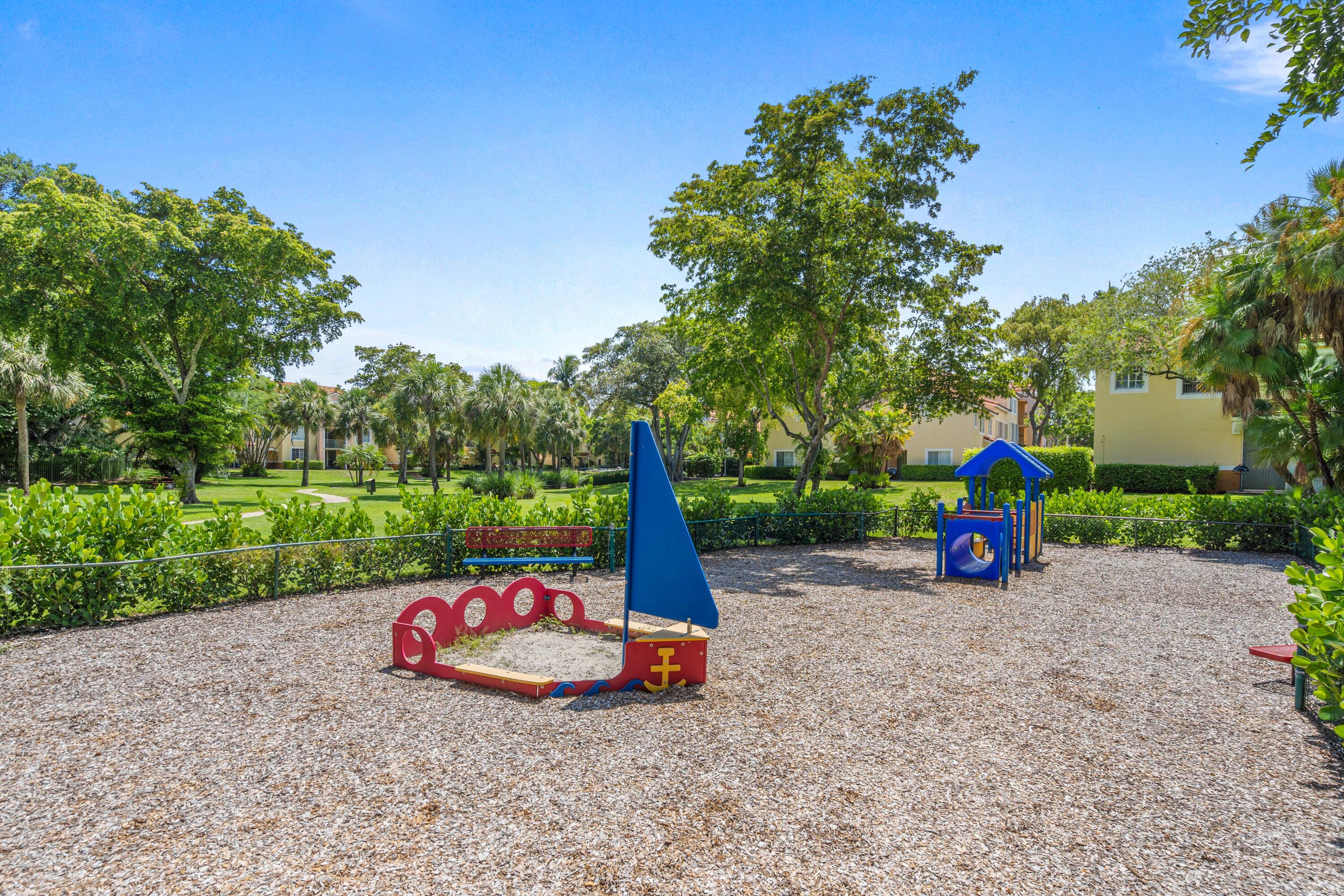 131 YACHT CLUB #307, Hypoluxo FL 33462