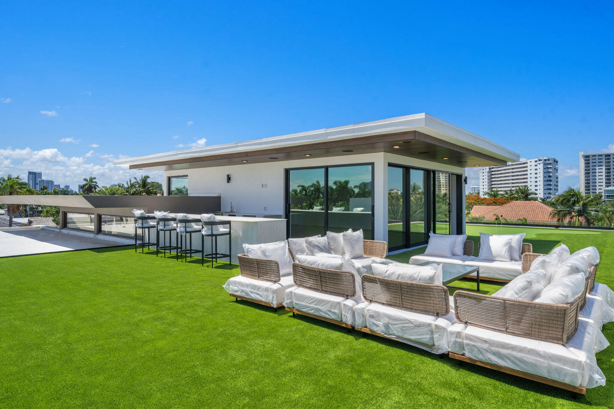 600 Solar Isle, Fort Lauderdale FL 33301
