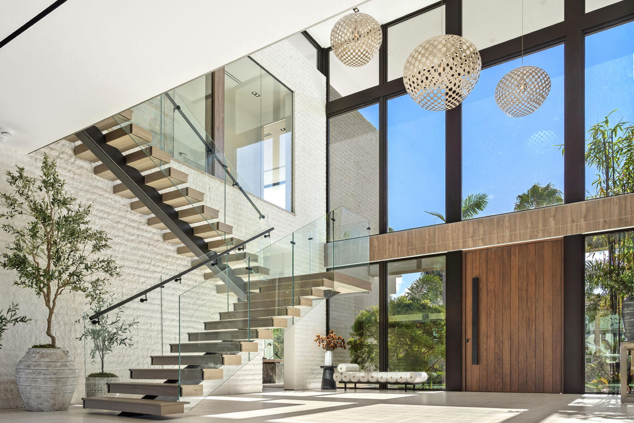 600 Solar Isle, Fort Lauderdale FL 33301