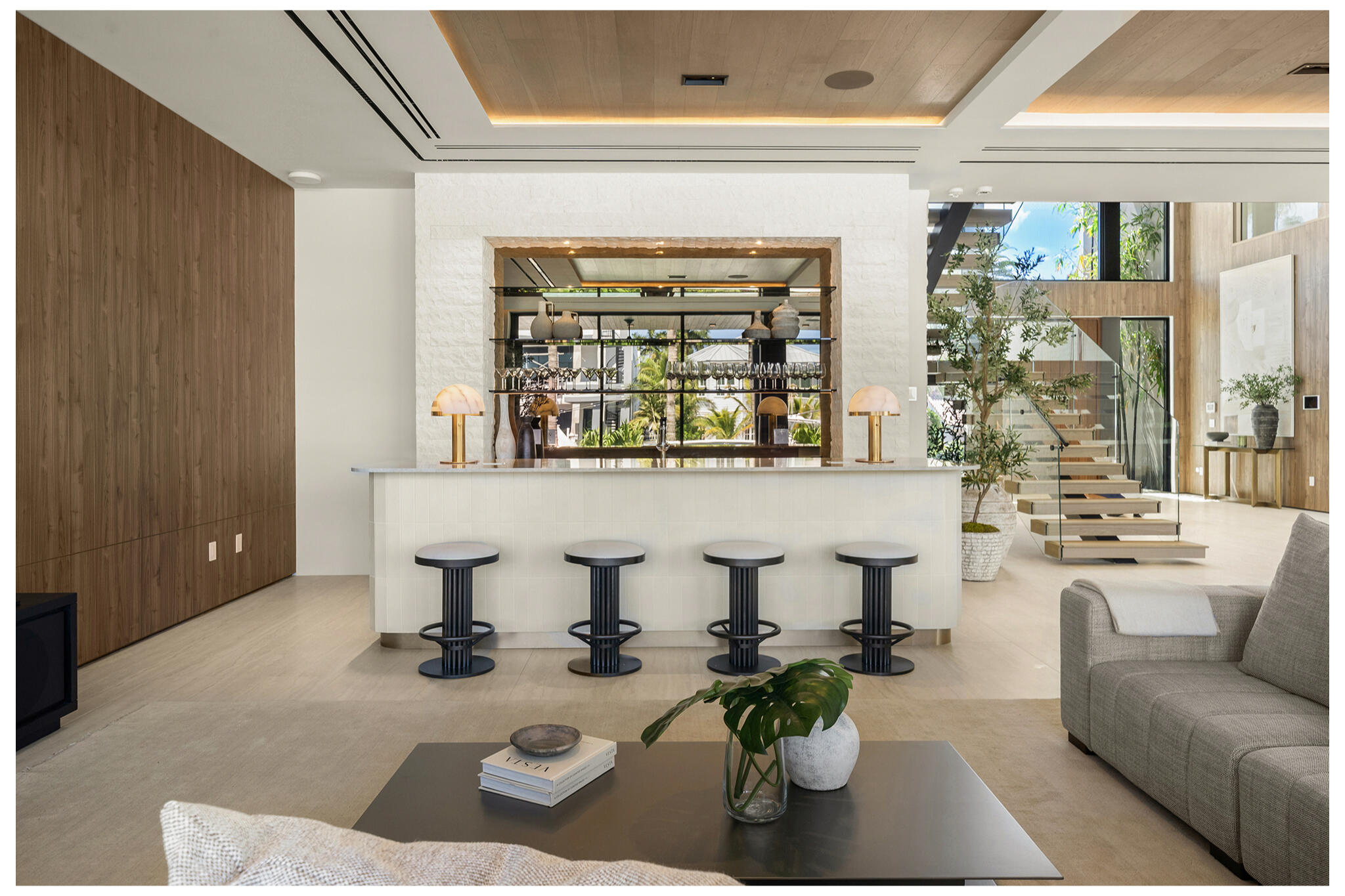 600 Solar Isle, Fort Lauderdale FL 33301