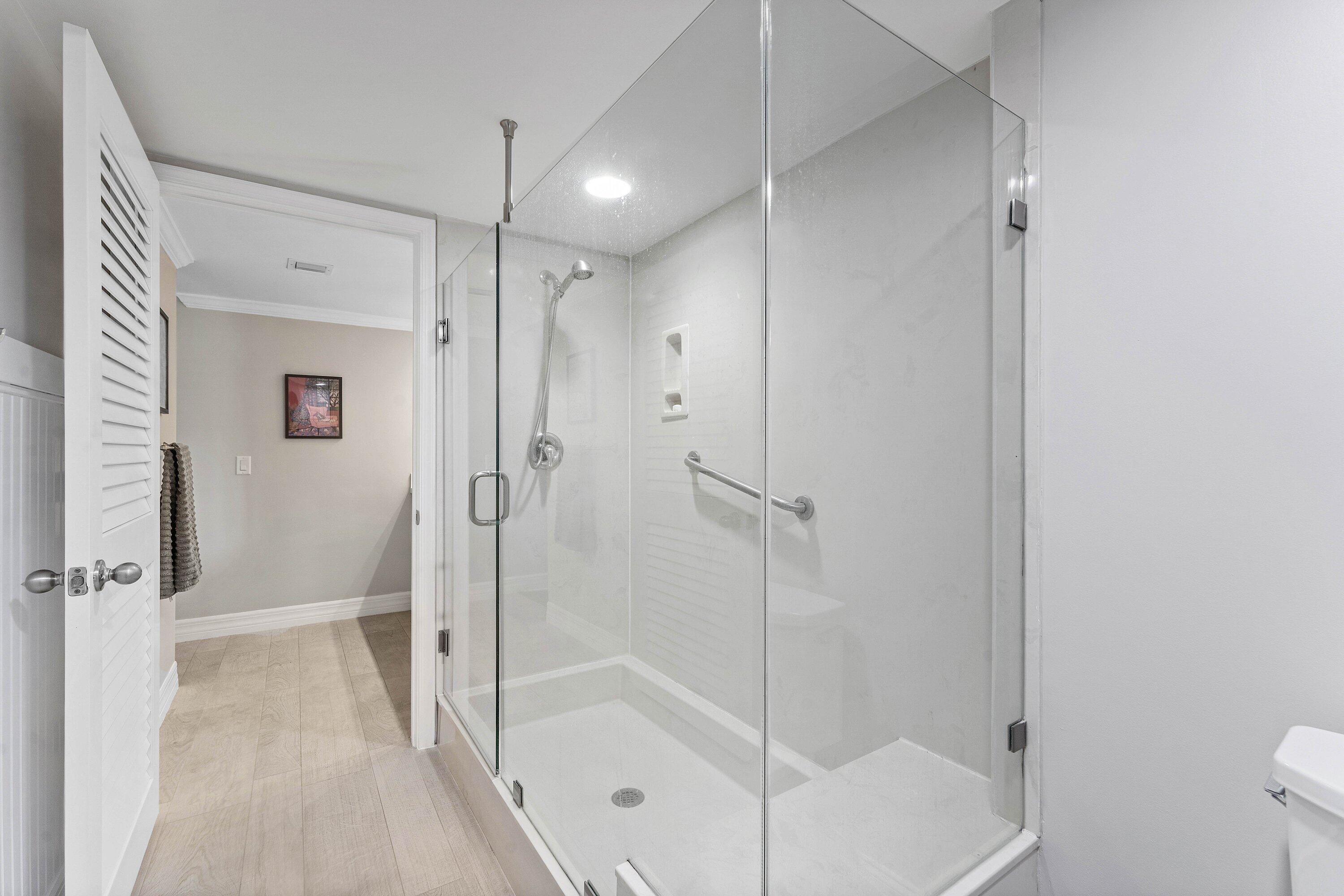 16648 TRADERS #106, Jupiter FL 33477