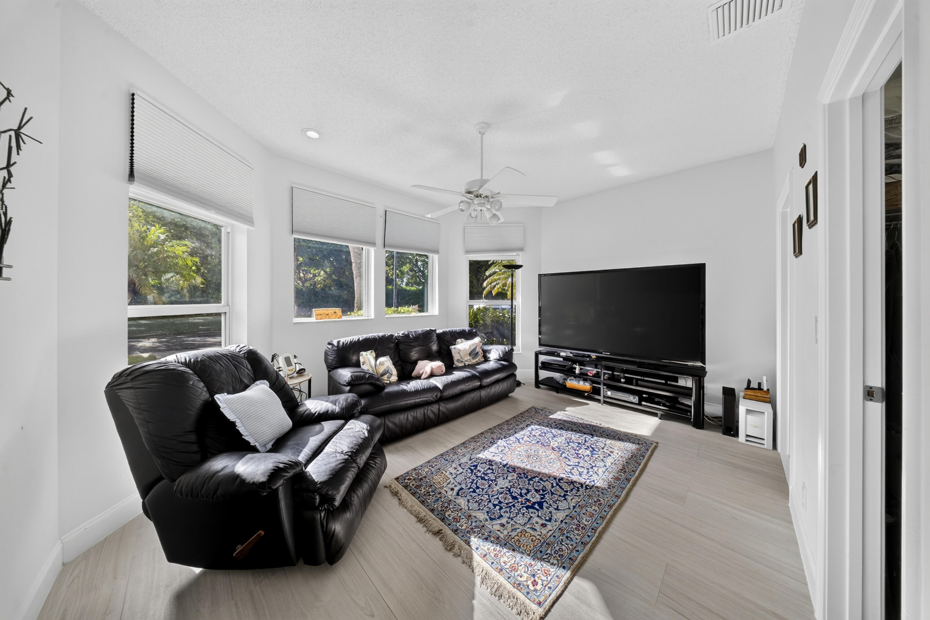 7690 La Corniche, Boca Raton FL 33433