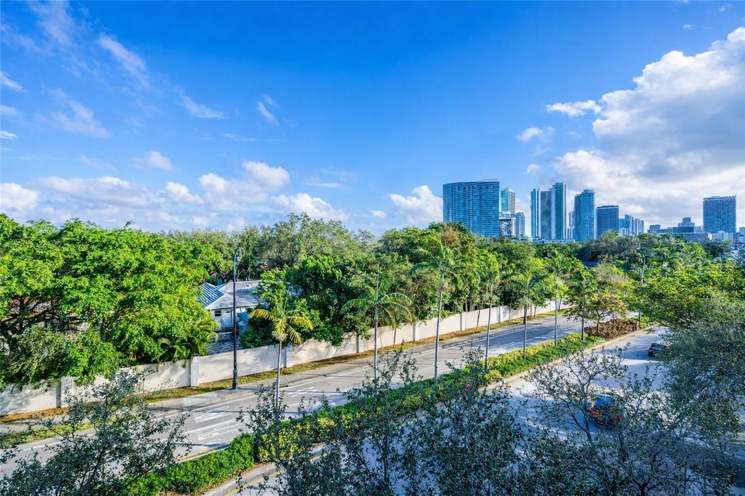 4250 Biscayne #402, Miami FL 33137