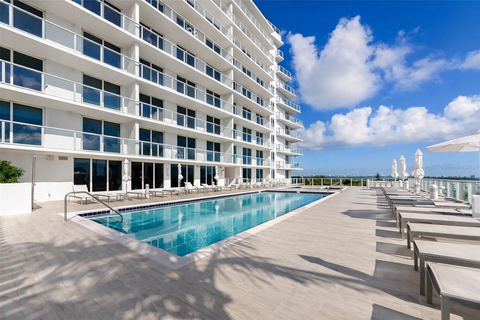 4250 Biscayne #402, Miami FL 33137