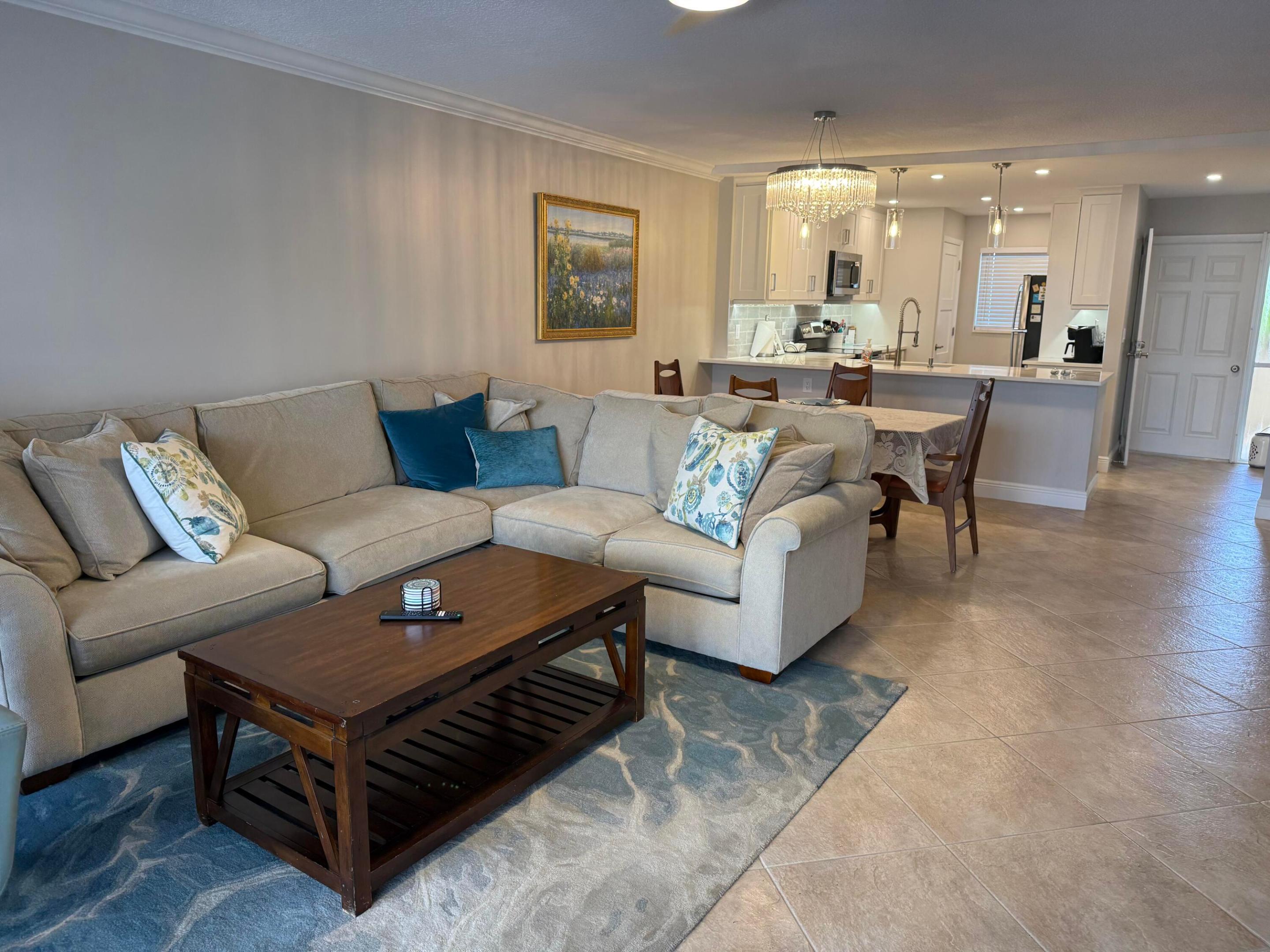 1523 E Hillsboro #334, Deerfield Beach FL 33441