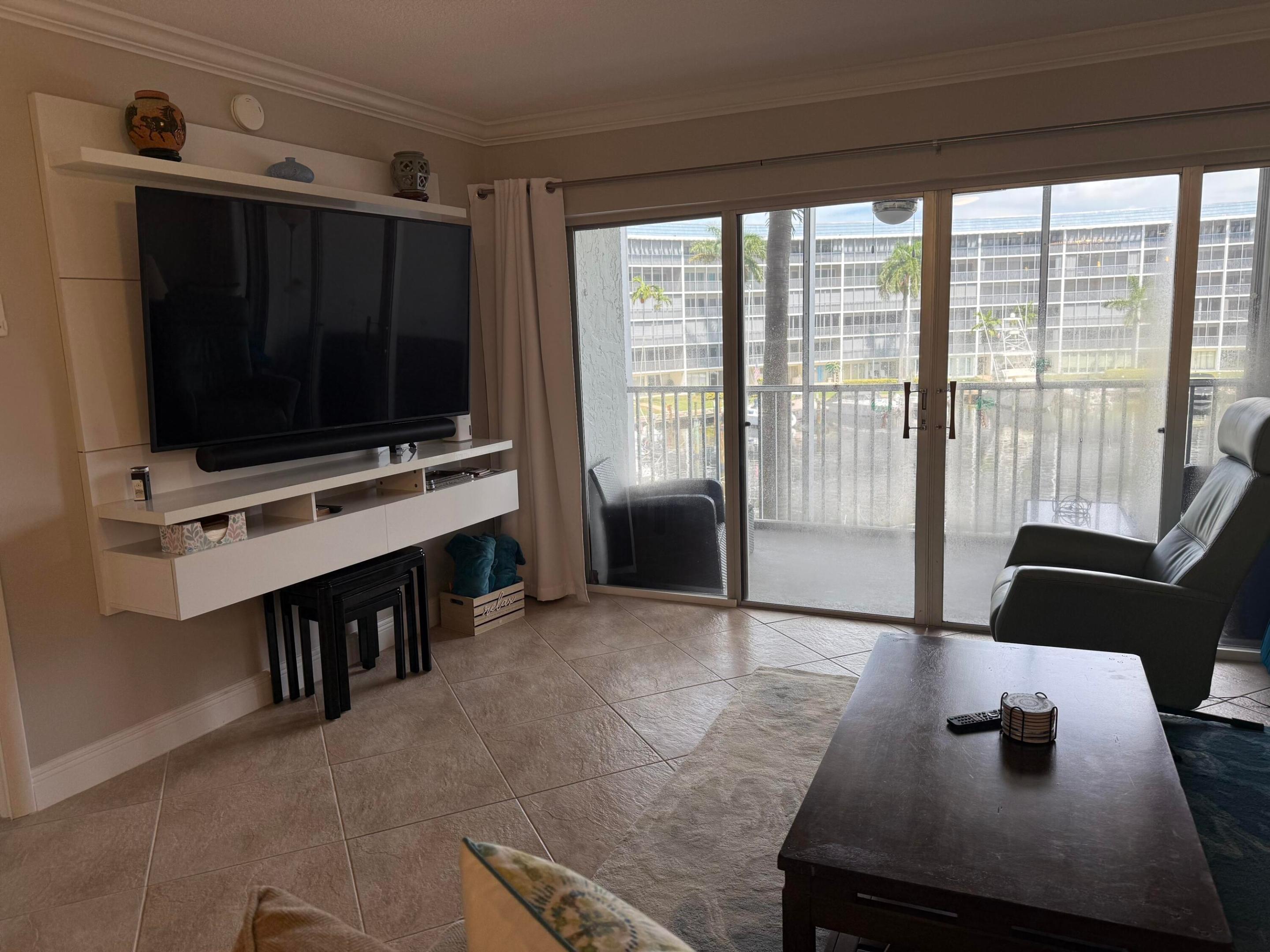 1523 E Hillsboro #334, Deerfield Beach FL 33441