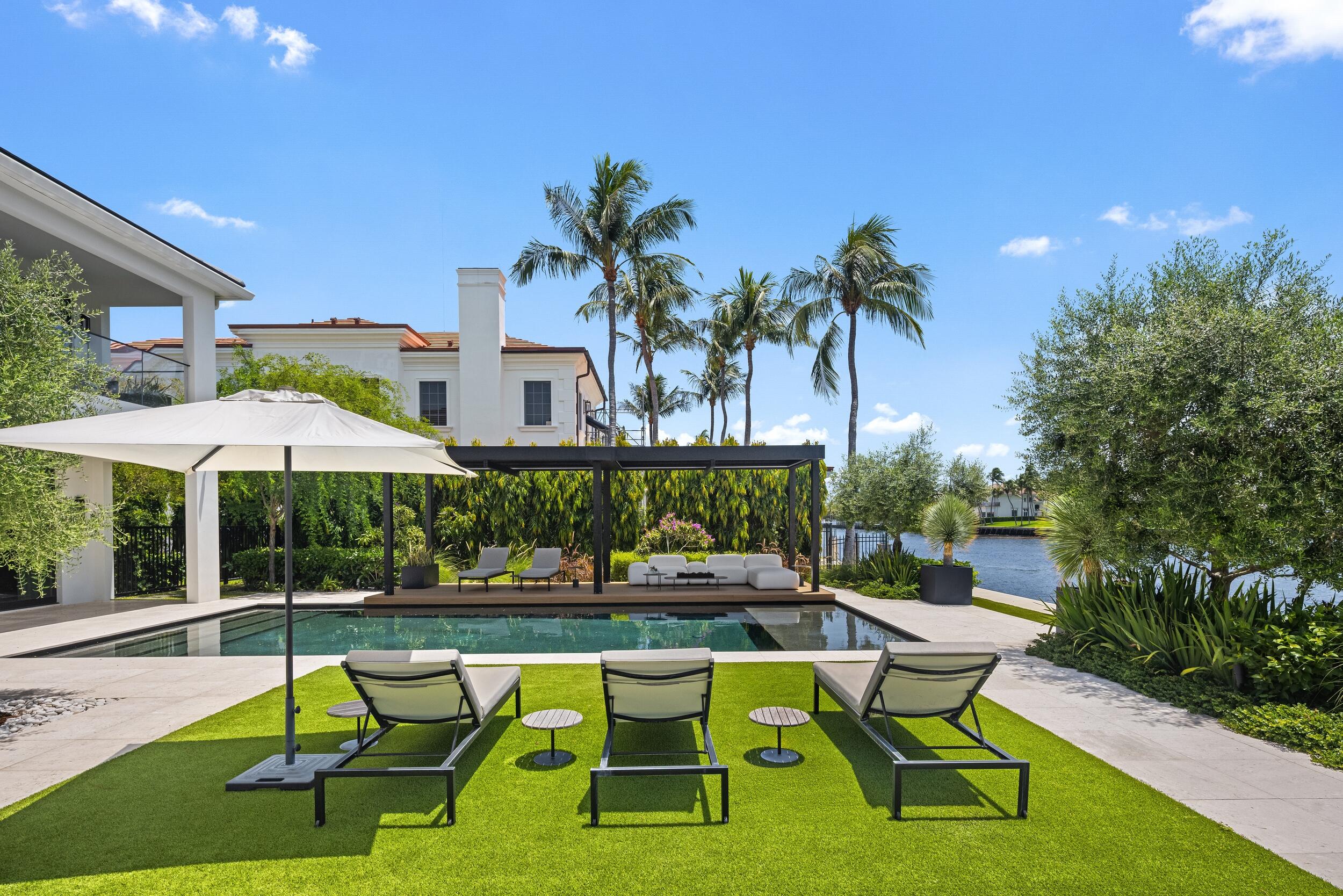 2401 Spanish River, Boca Raton FL 33432