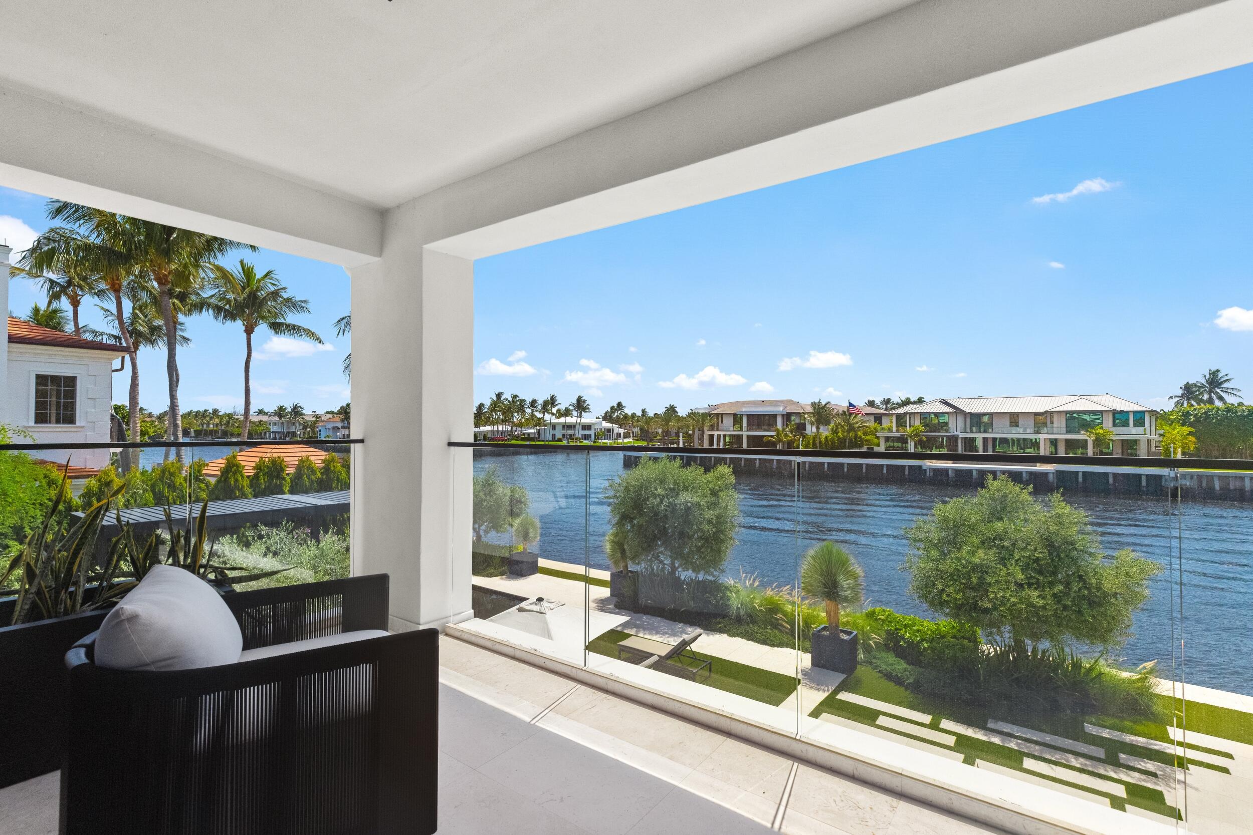 2401 Spanish River, Boca Raton FL 33432