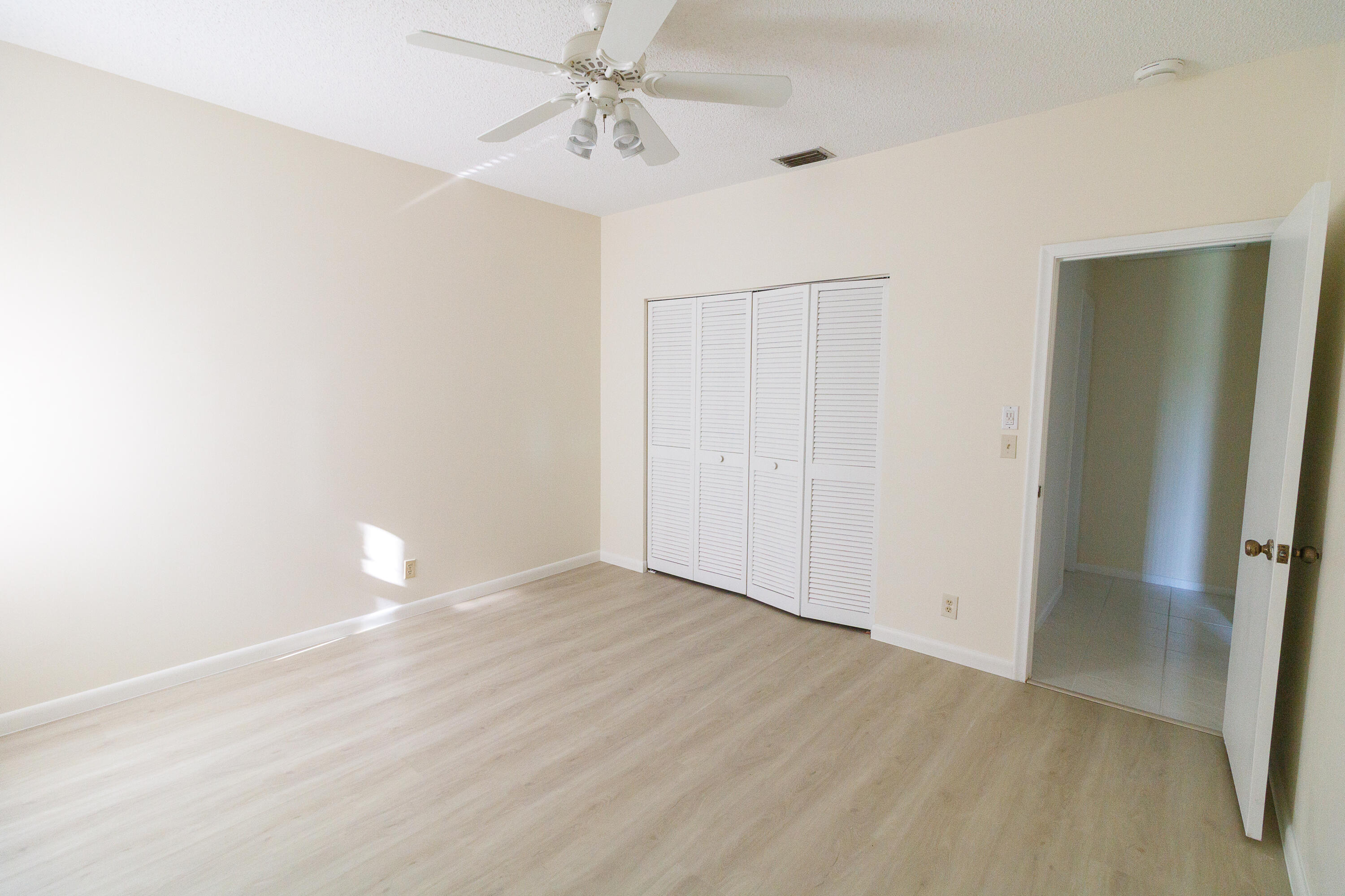 8197 ROYAL PALM #5, Tamarac FL 33321