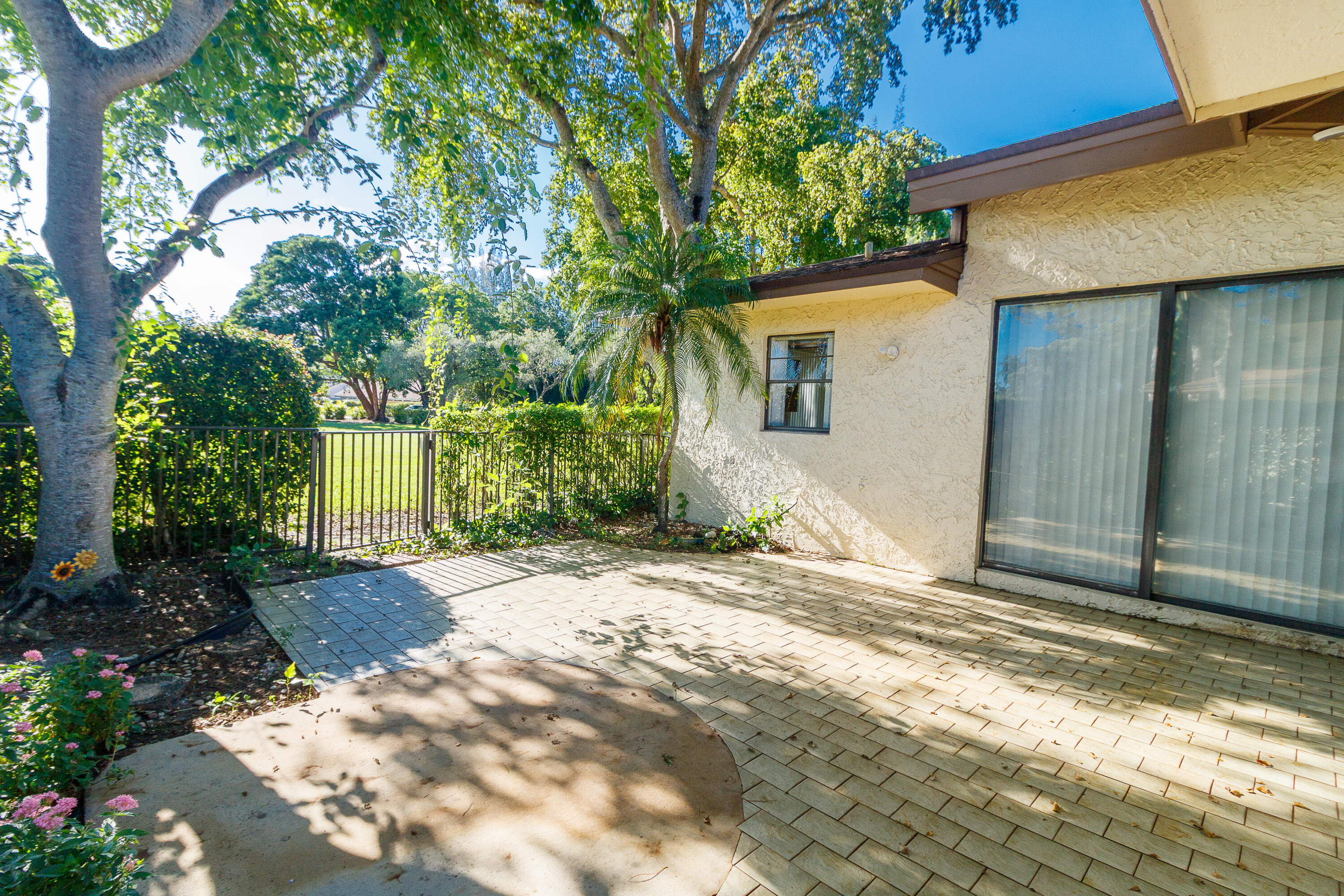 8197 ROYAL PALM #5, Tamarac FL 33321