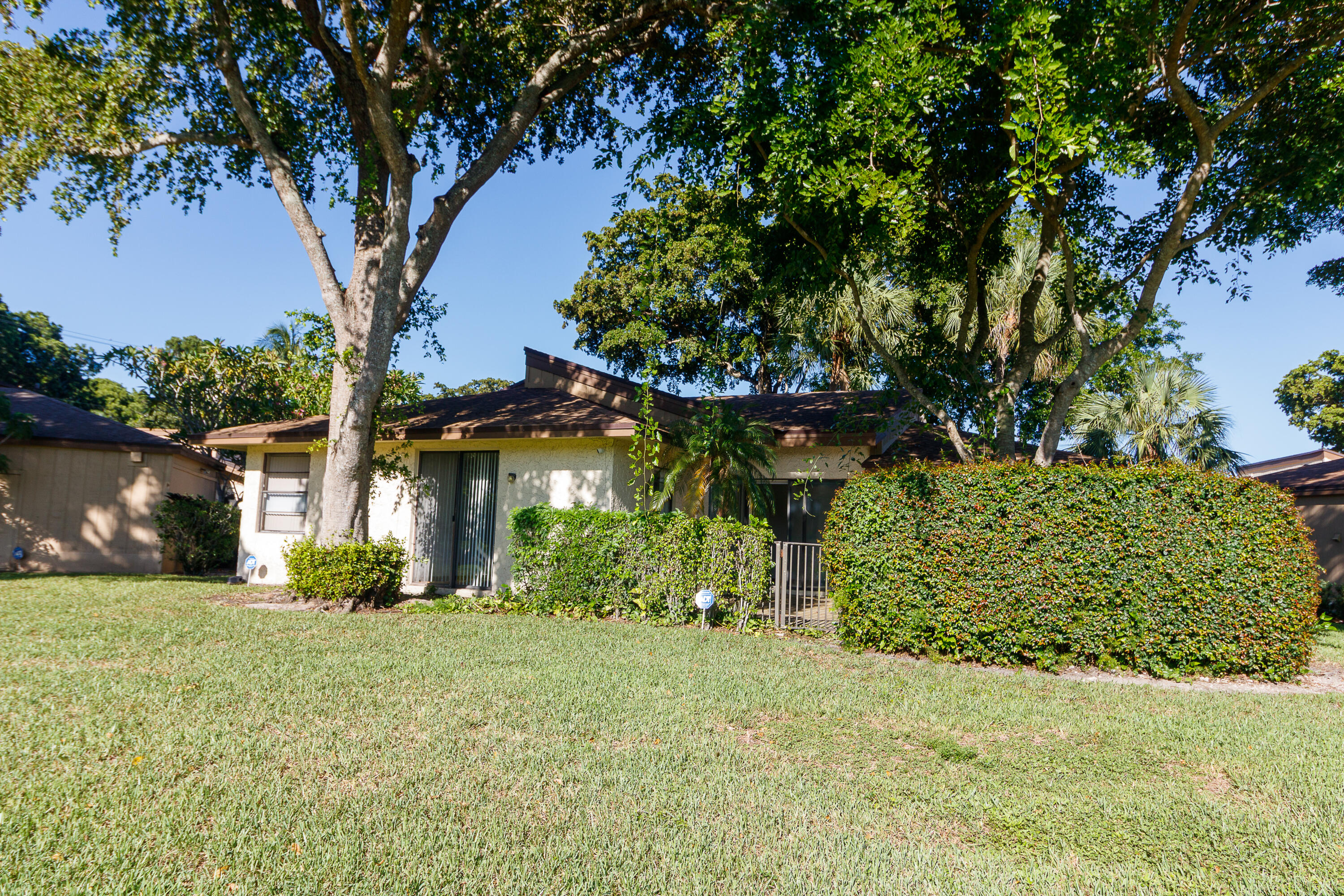 8197 ROYAL PALM #5, Tamarac FL 33321