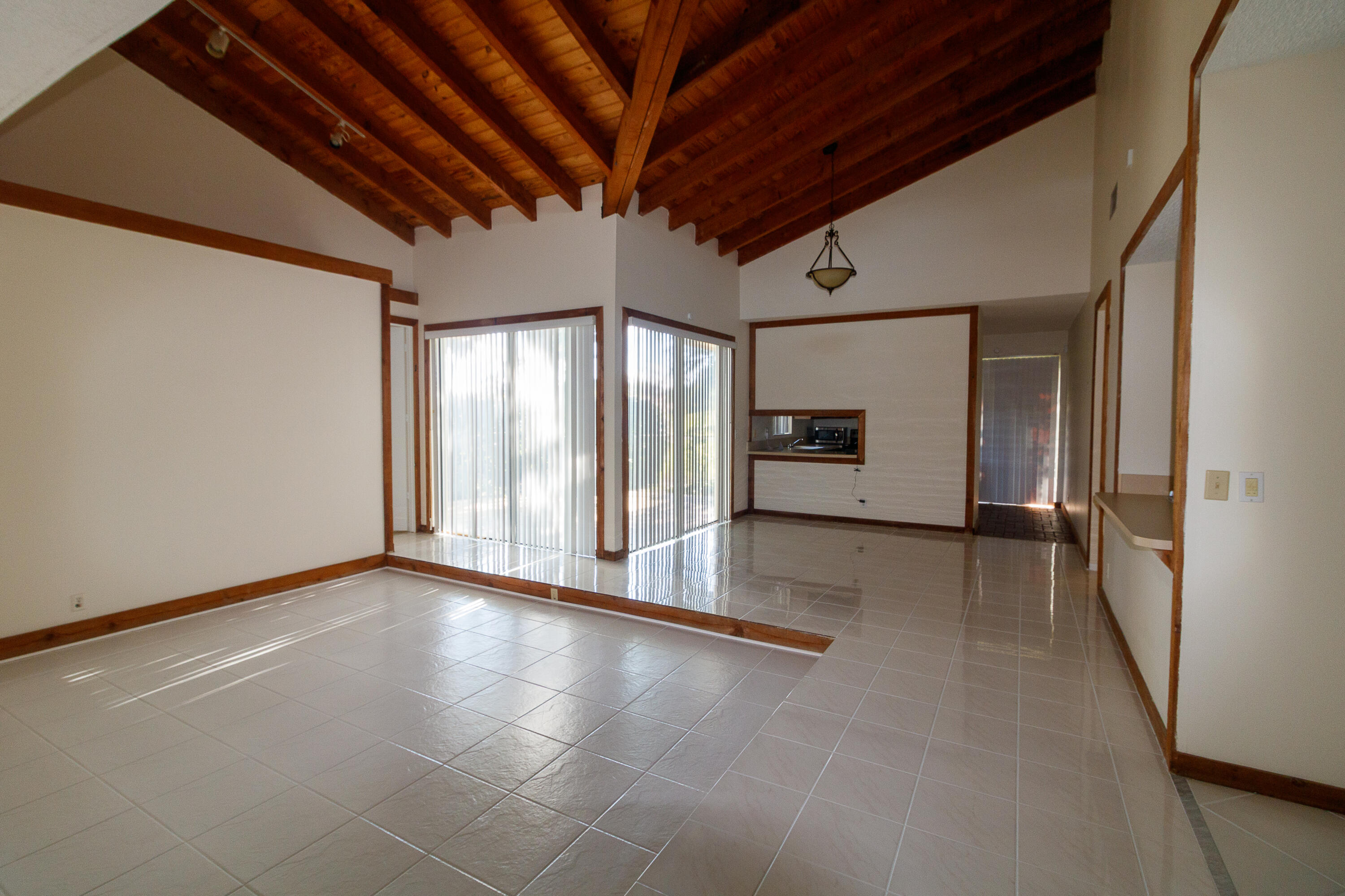8197 ROYAL PALM #5, Tamarac FL 33321
