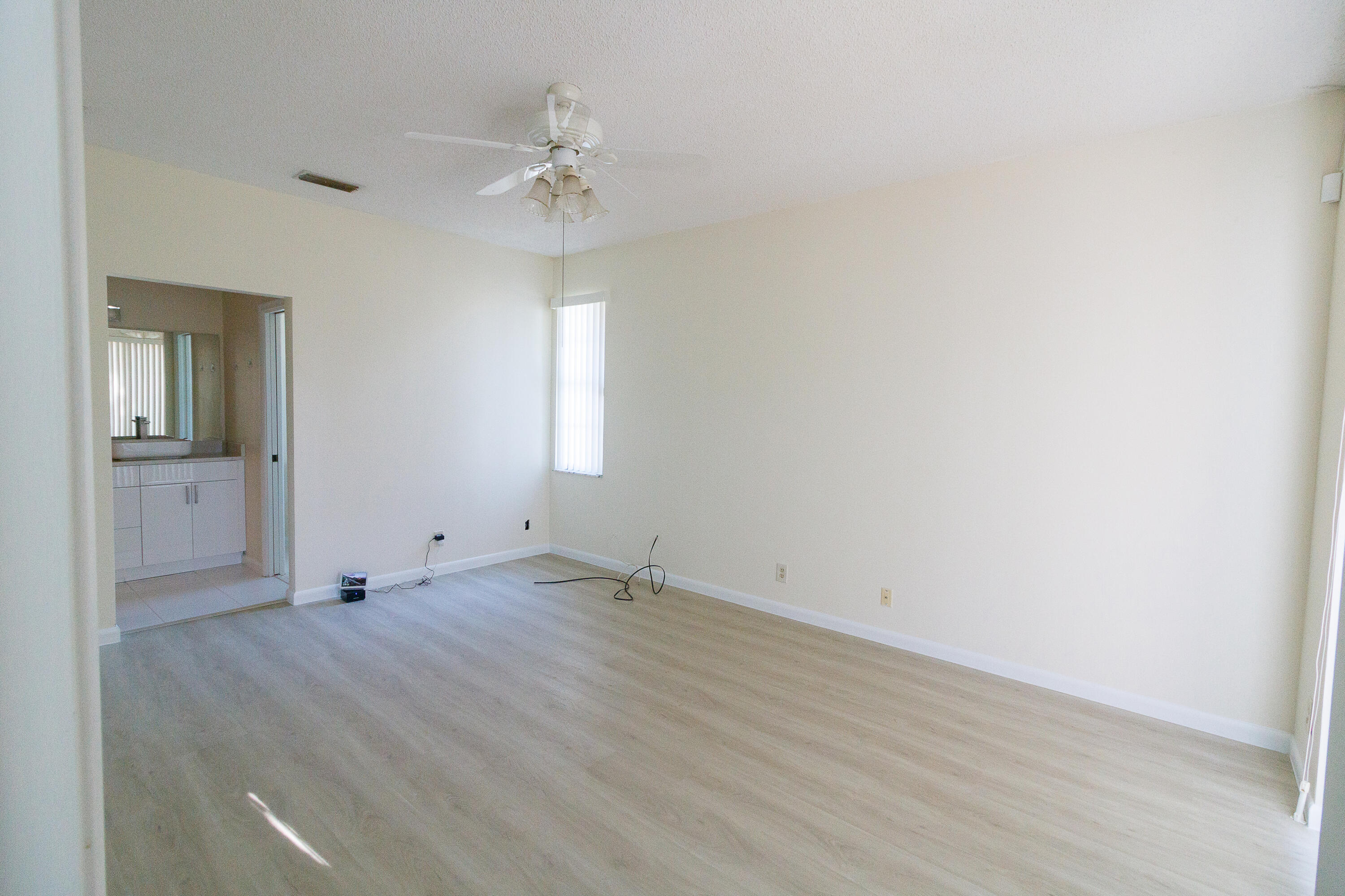 8197 ROYAL PALM #5, Tamarac FL 33321