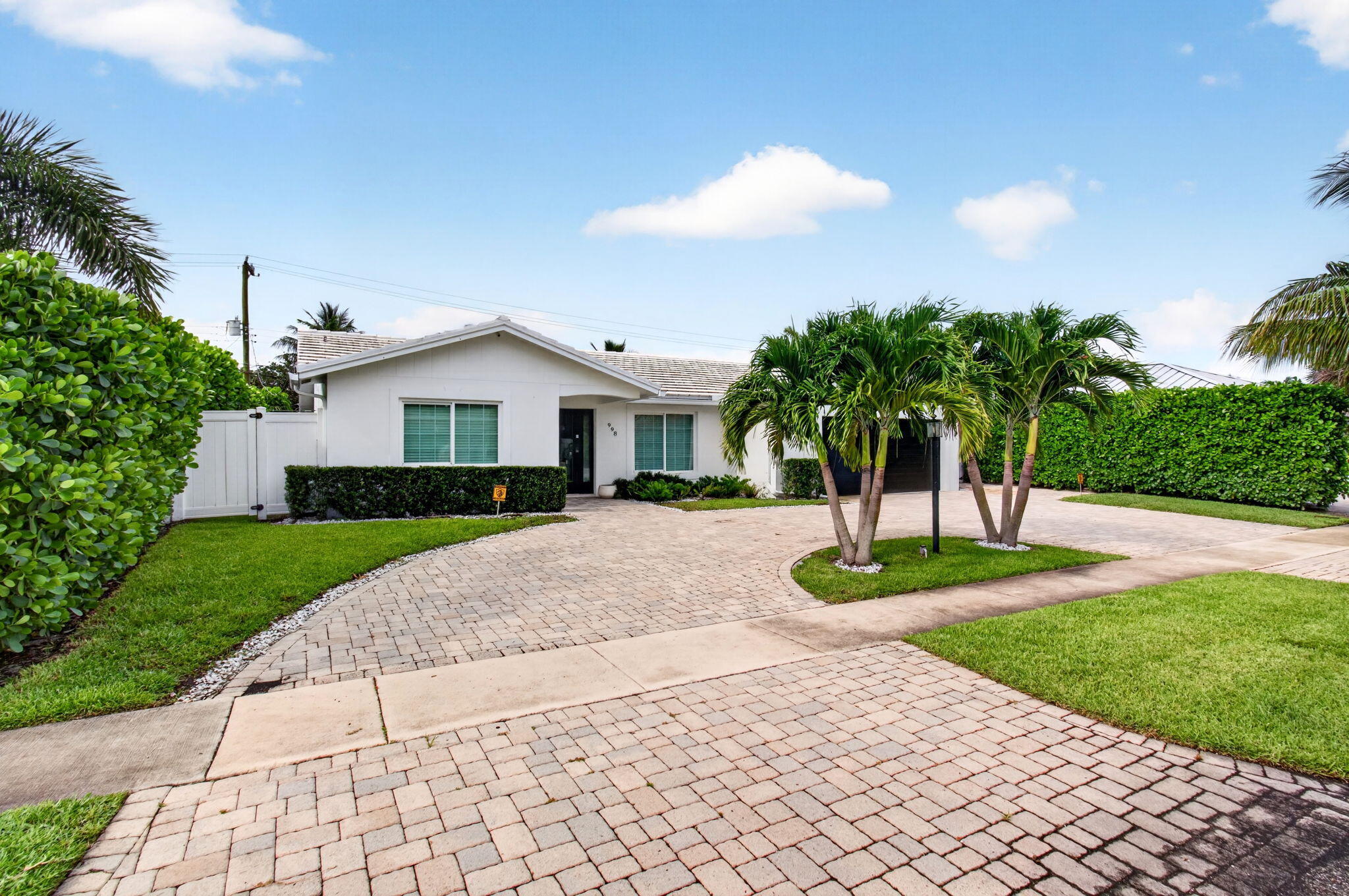 998 SW 7th, Boca Raton FL 33486