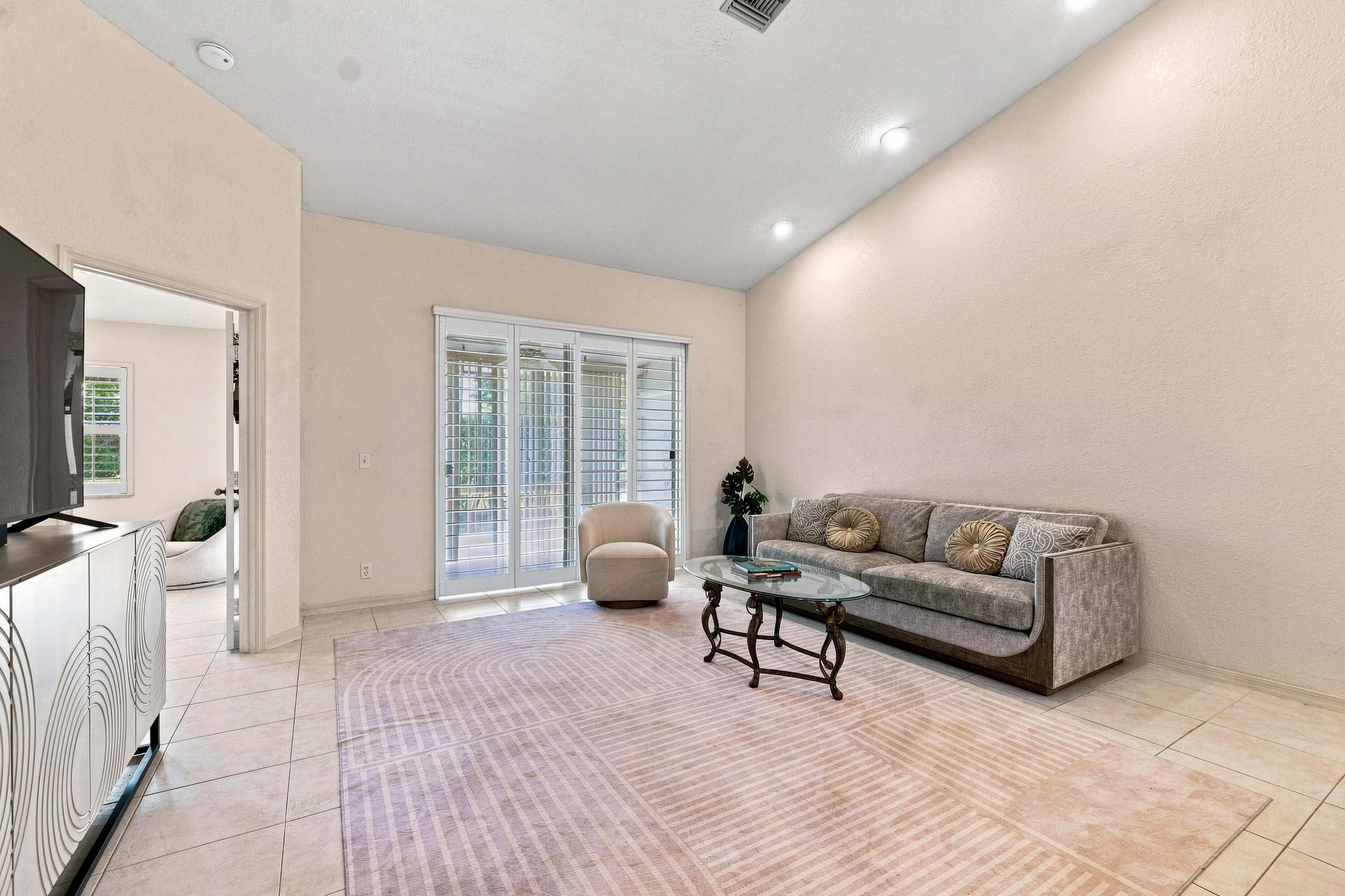 8088 VIA DI VENETO, Boca Raton FL 33496