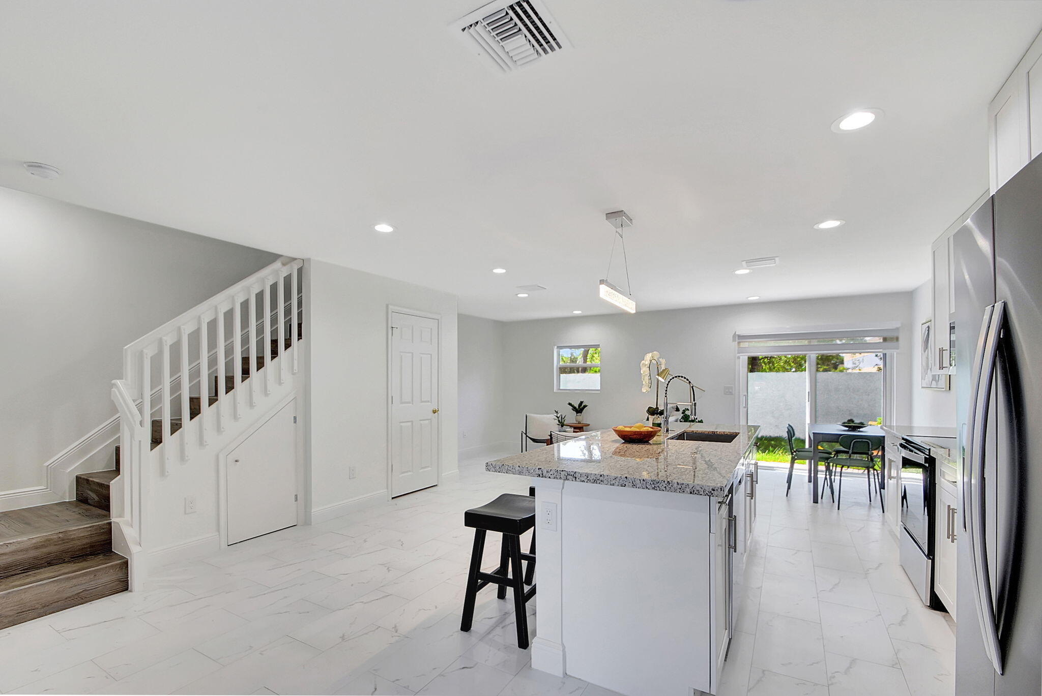3868 Patio #3, Palm Springs FL 33461