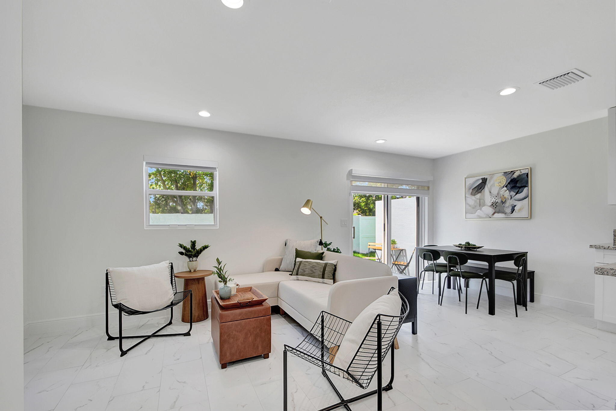 3868 Patio #3, Palm Springs FL 33461