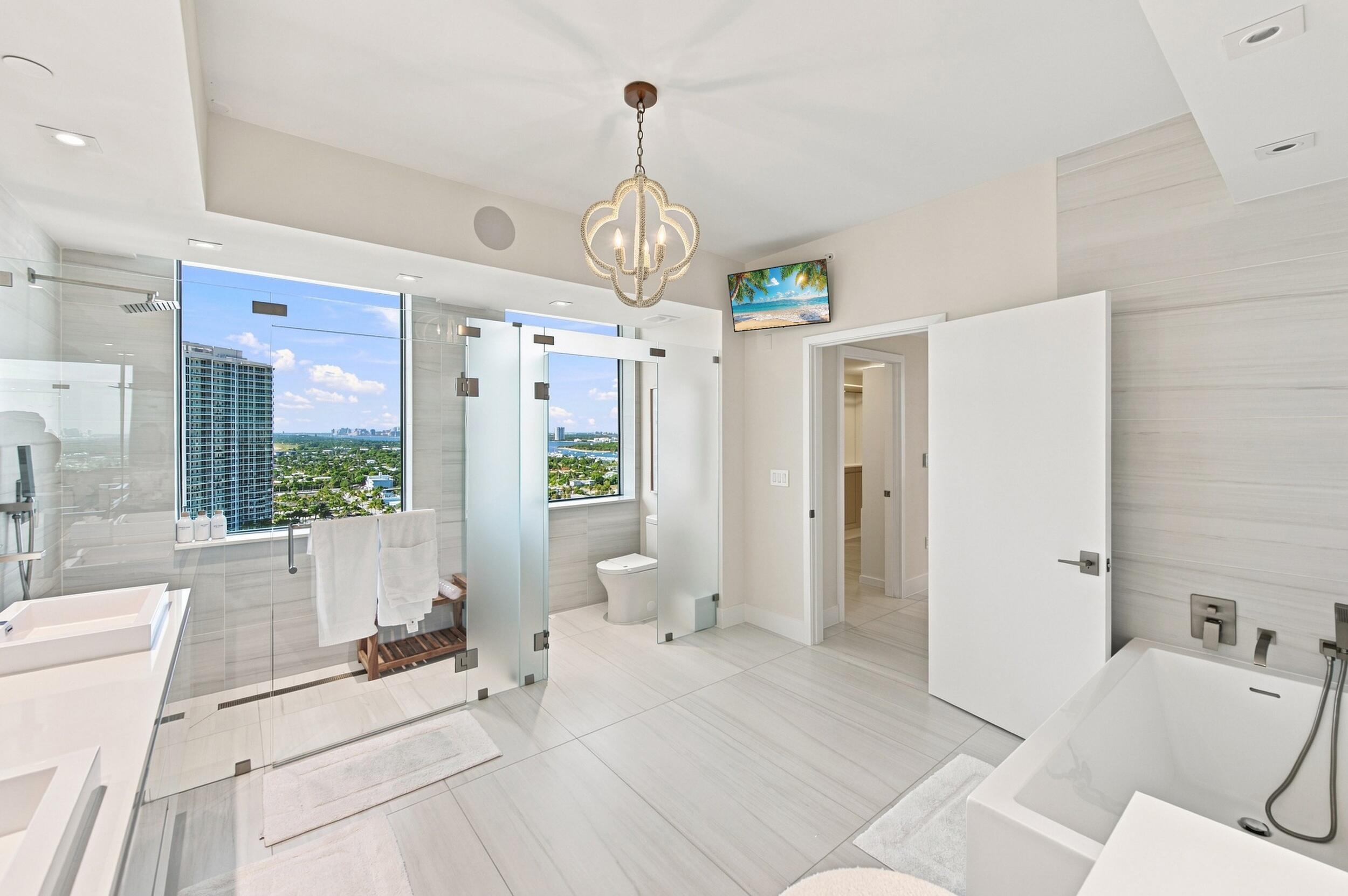 3100 N OCEAN #P-PH4, Singer Island FL 33404