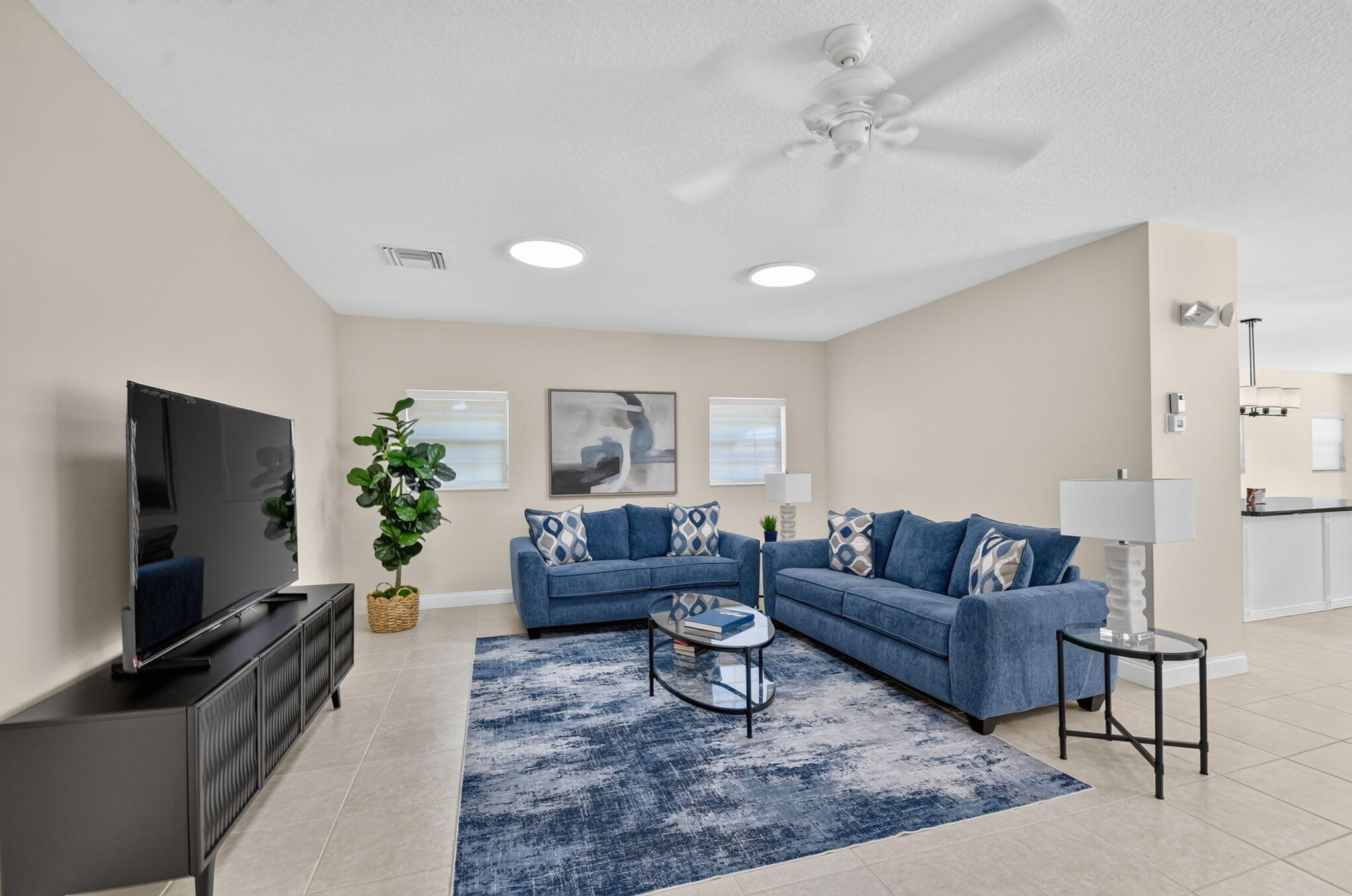 145 Atlantis #202, Atlantis FL 33462
