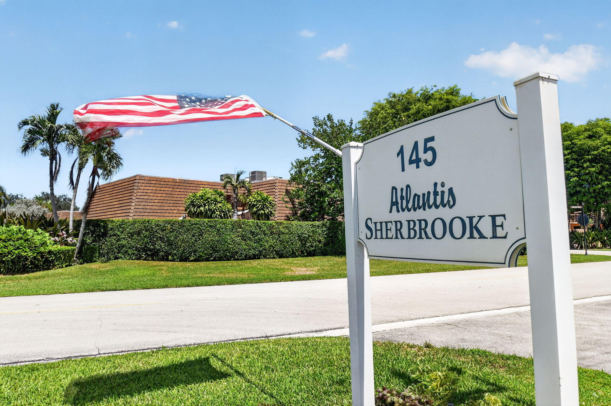 145 Atlantis #202, Atlantis FL 33462
