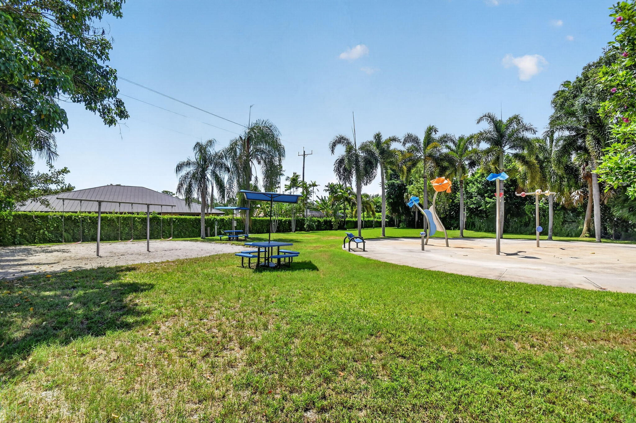 145 Atlantis #202, Atlantis FL 33462