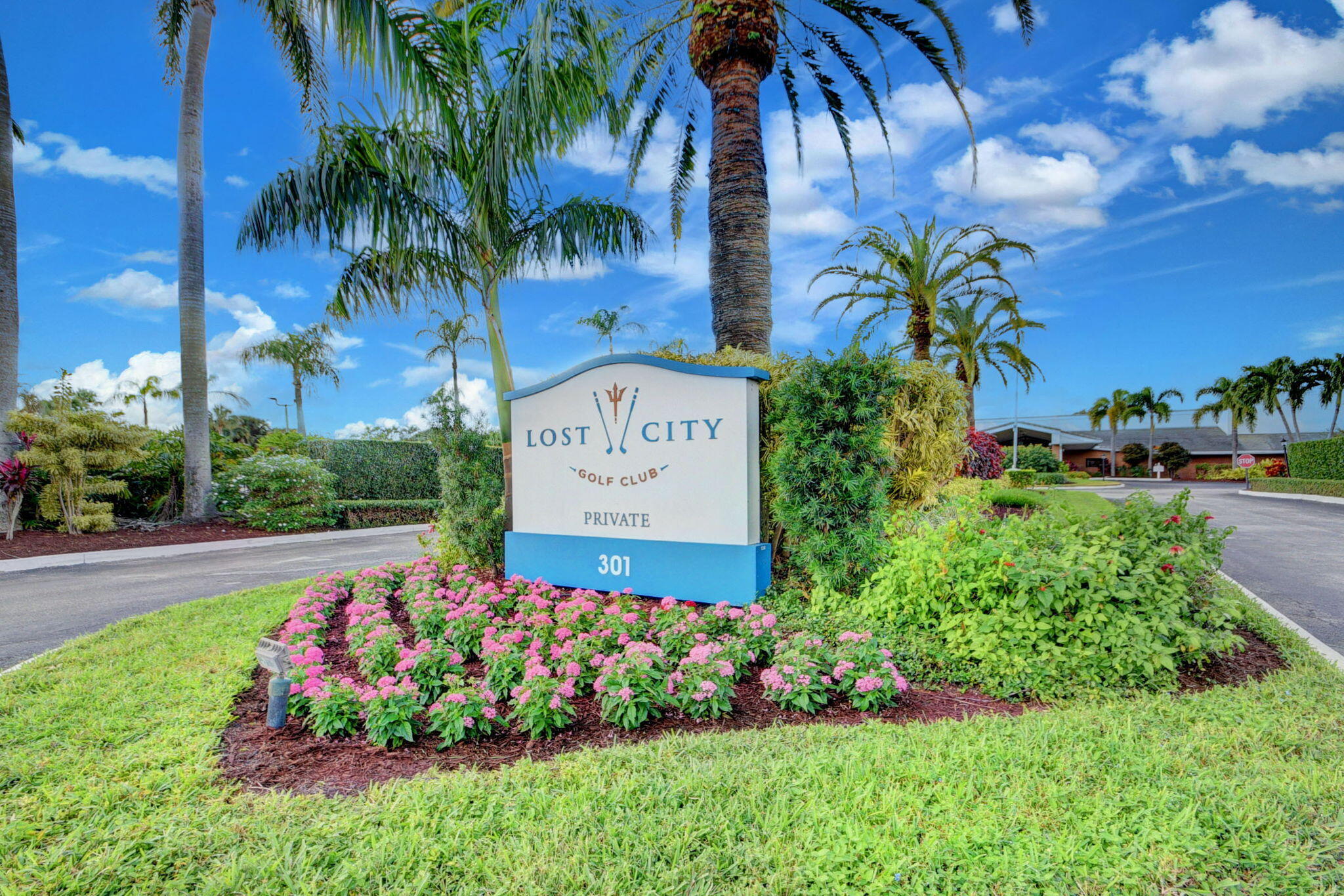 145 Atlantis #202, Atlantis FL 33462