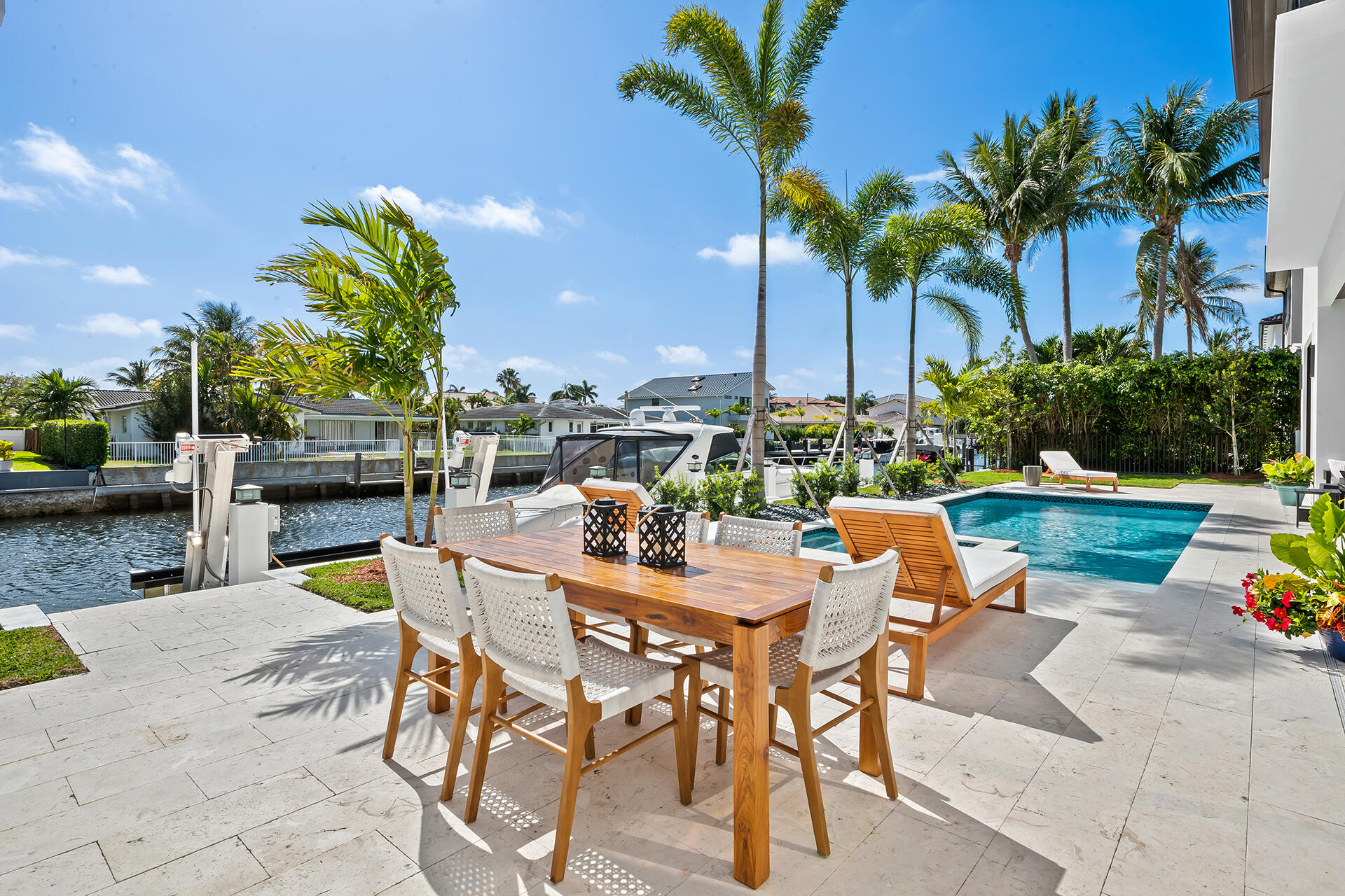 3750 NE 26TH, Lighthouse Point FL 33064