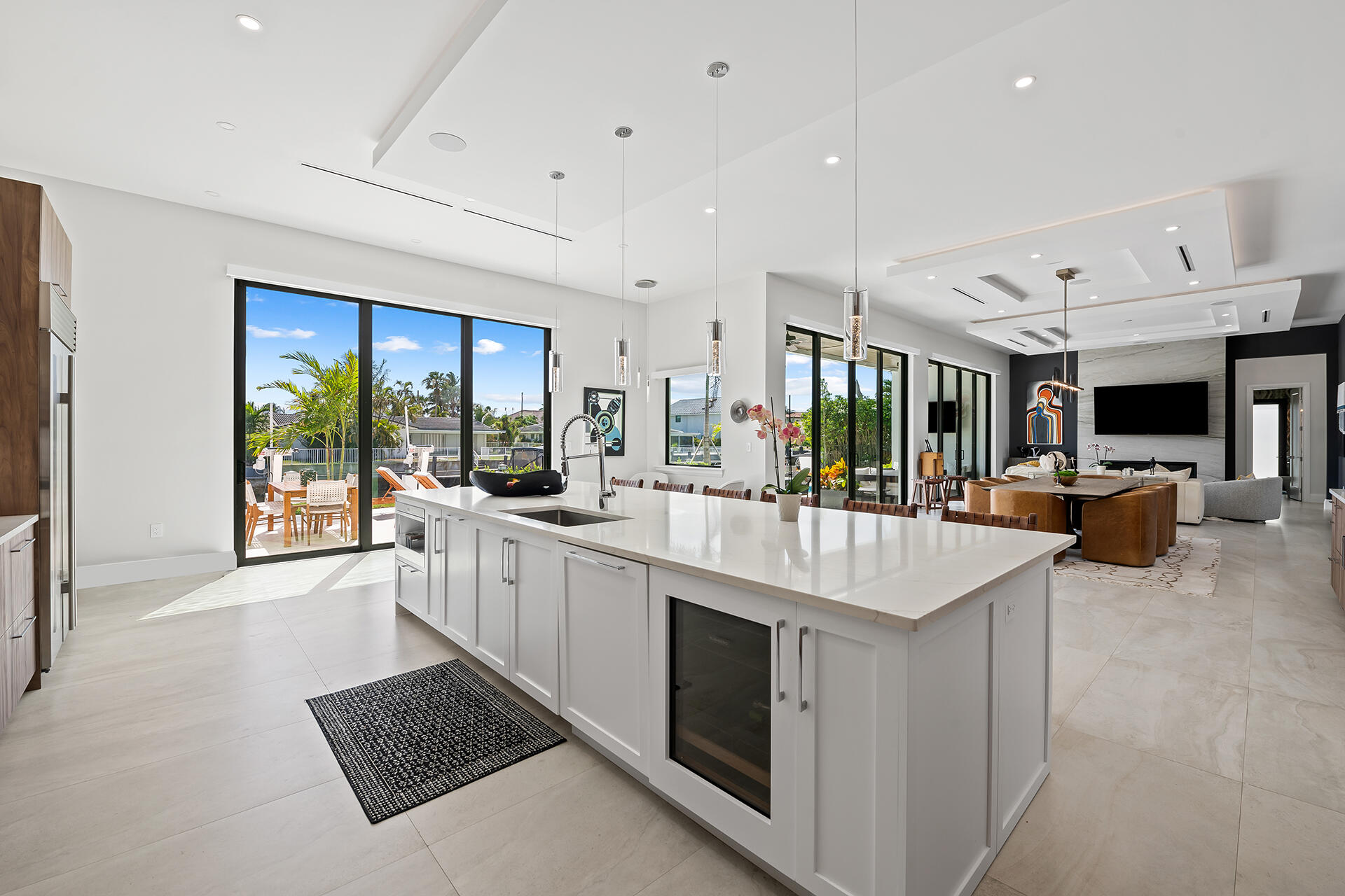 3750 NE 26TH, Lighthouse Point FL 33064