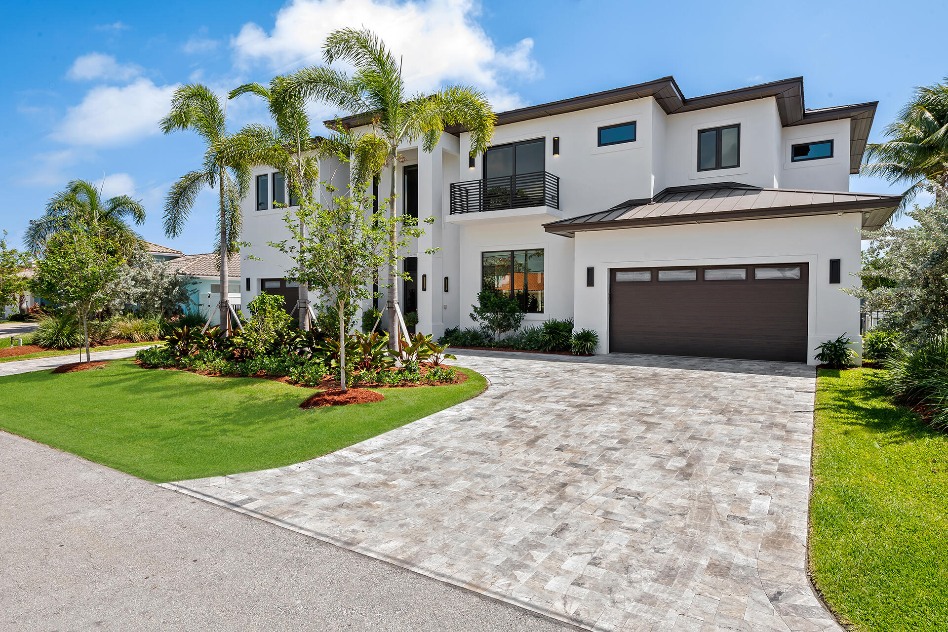 3750 NE 26TH, Lighthouse Point FL 33064