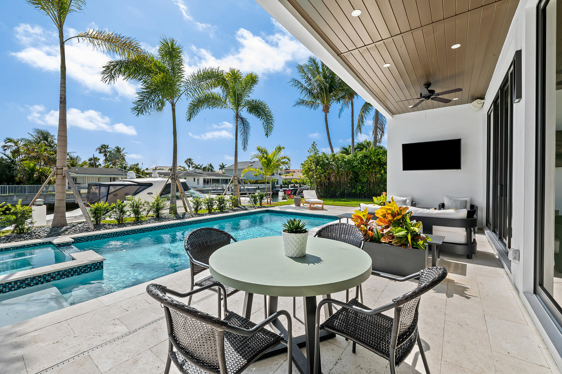 3750 NE 26TH, Lighthouse Point FL 33064
