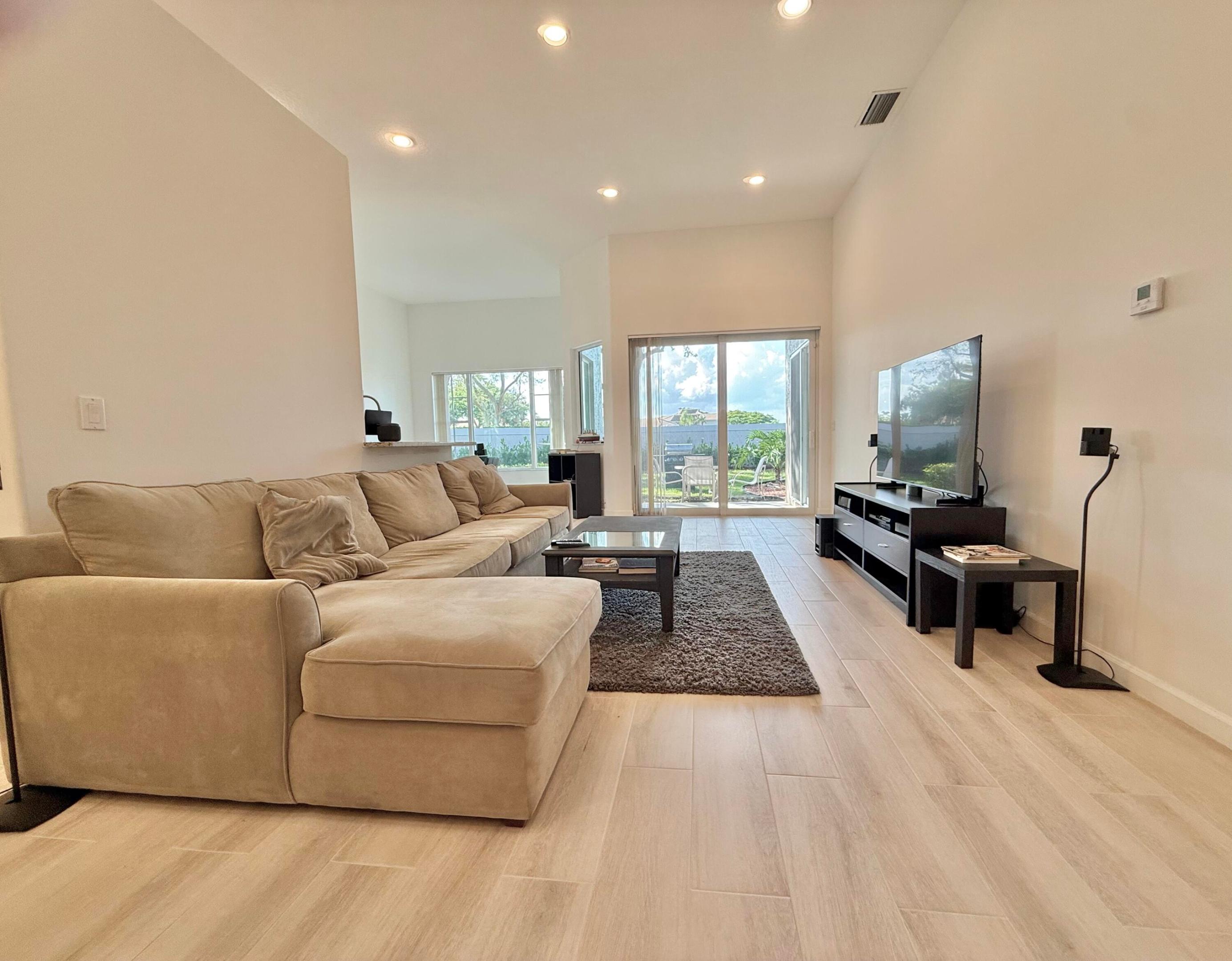 46 Pinnacle, Palm Beach Gardens FL 33418