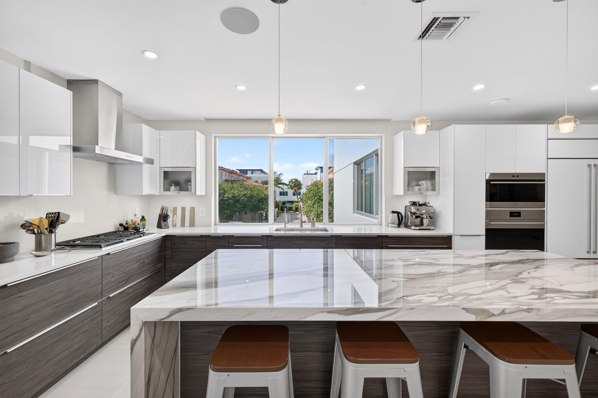 244 Garden, Lauderdale By The Sea FL 33308