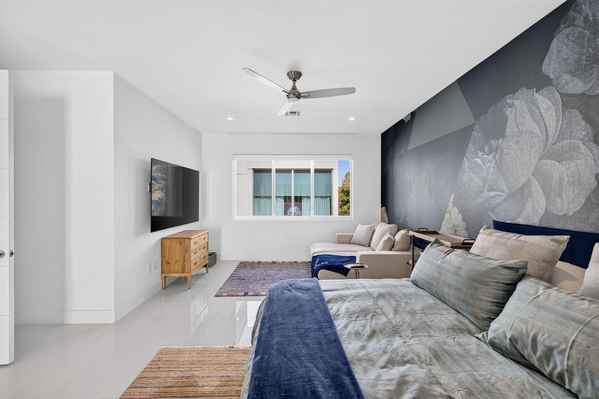 244 Garden, Lauderdale By The Sea FL 33308