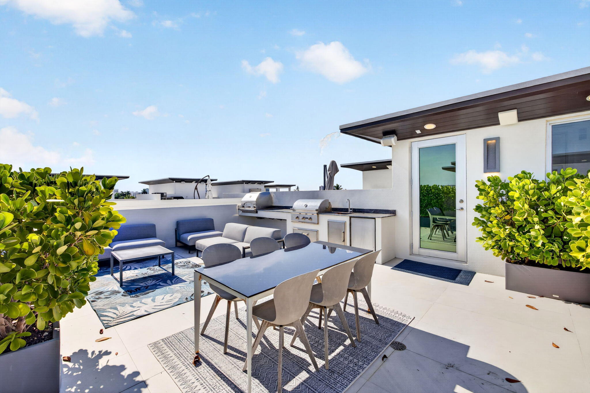 244 Garden, Lauderdale By The Sea FL 33308