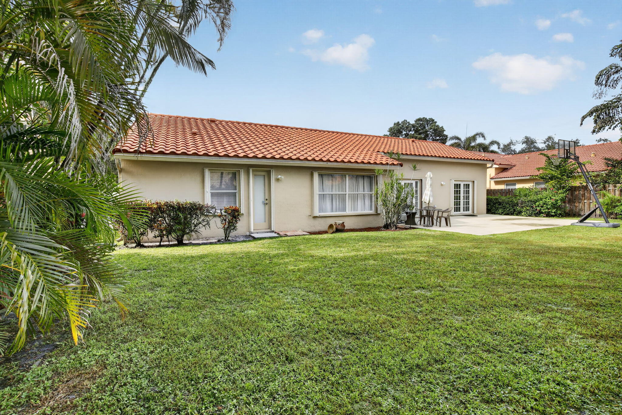 13174 NW 11TH, Sunrise FL 33323