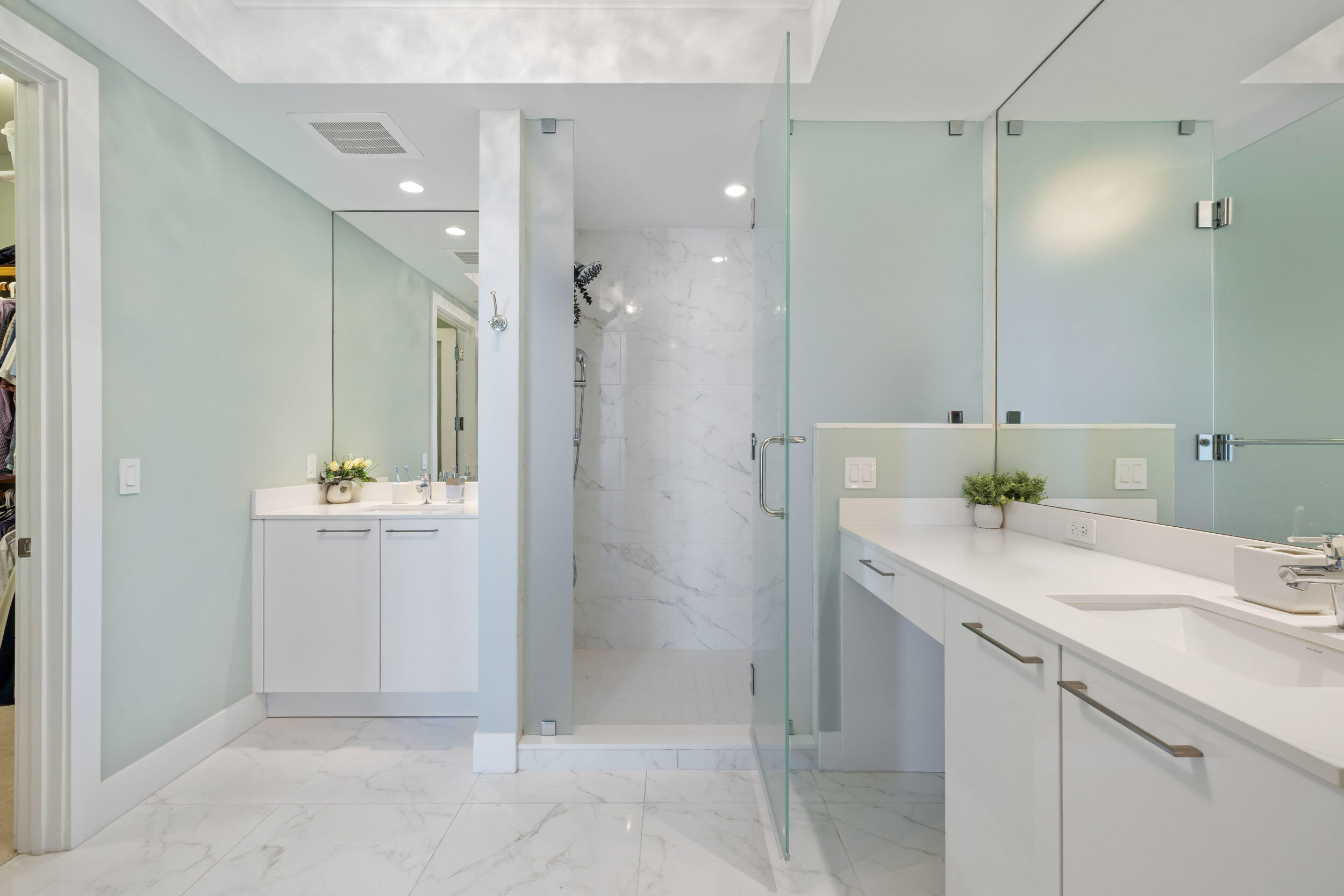 2 WATER CLUB #1003, North Palm Beach FL 33408