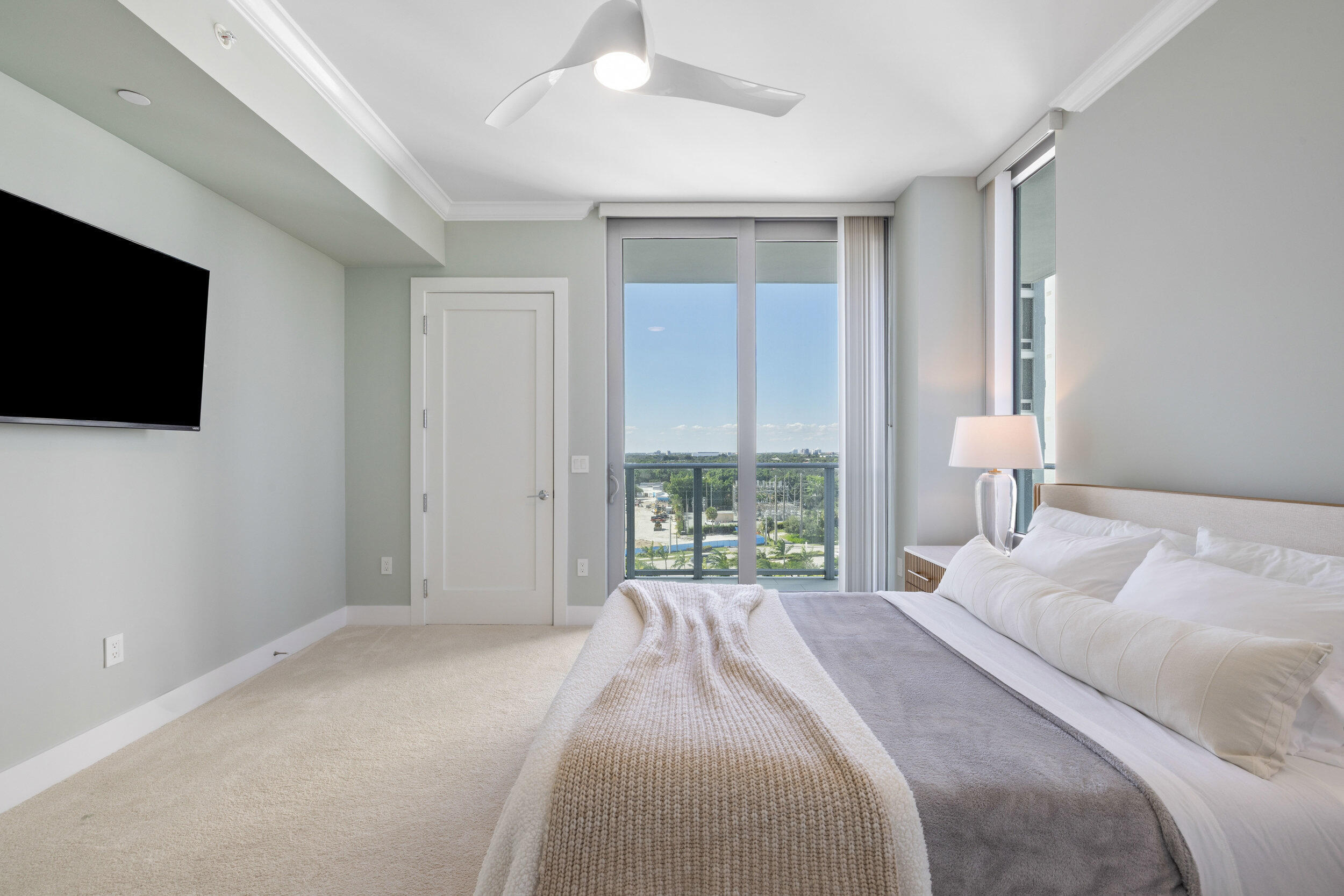 2 WATER CLUB #1003, North Palm Beach FL 33408