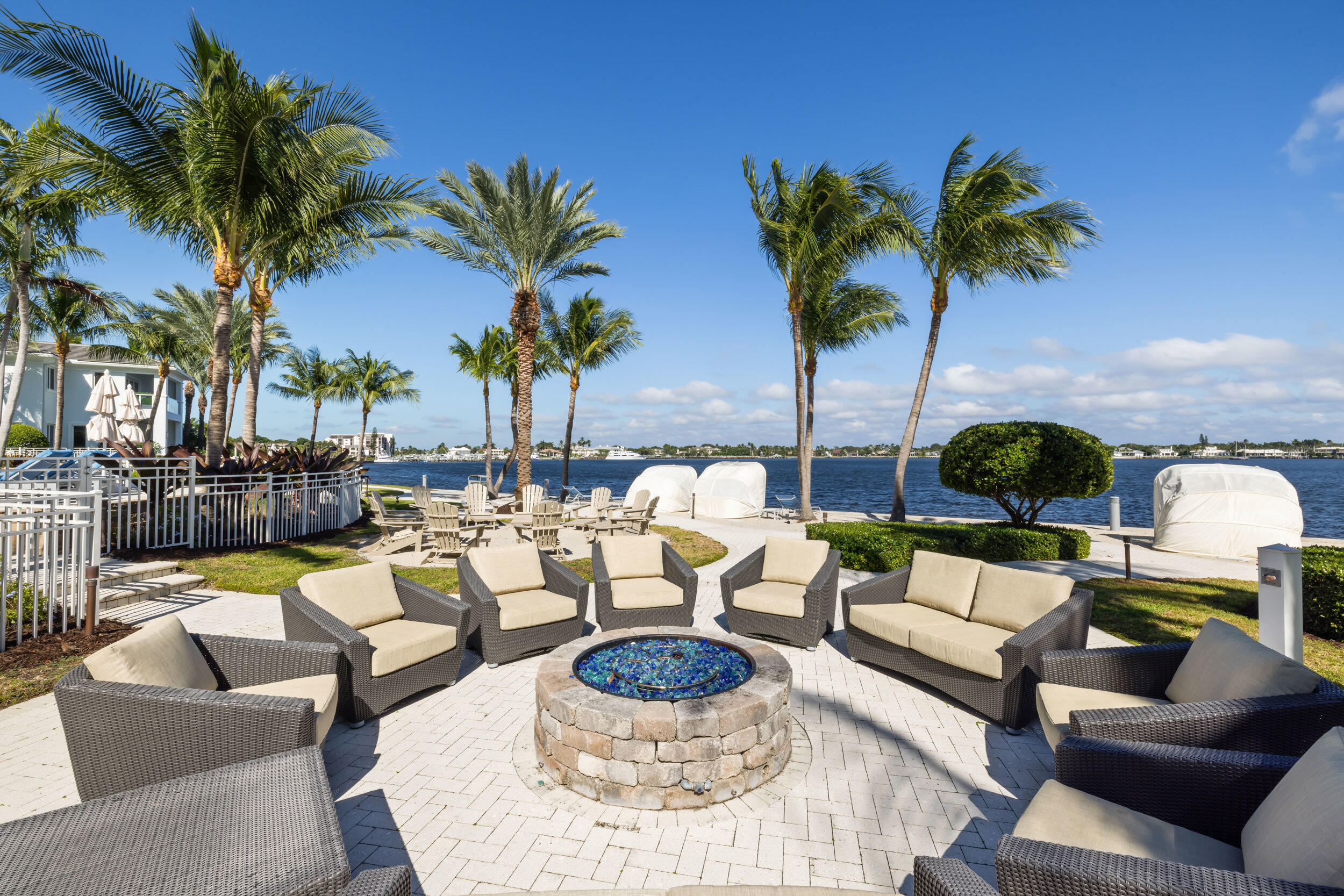 2 WATER CLUB #1003, North Palm Beach FL 33408