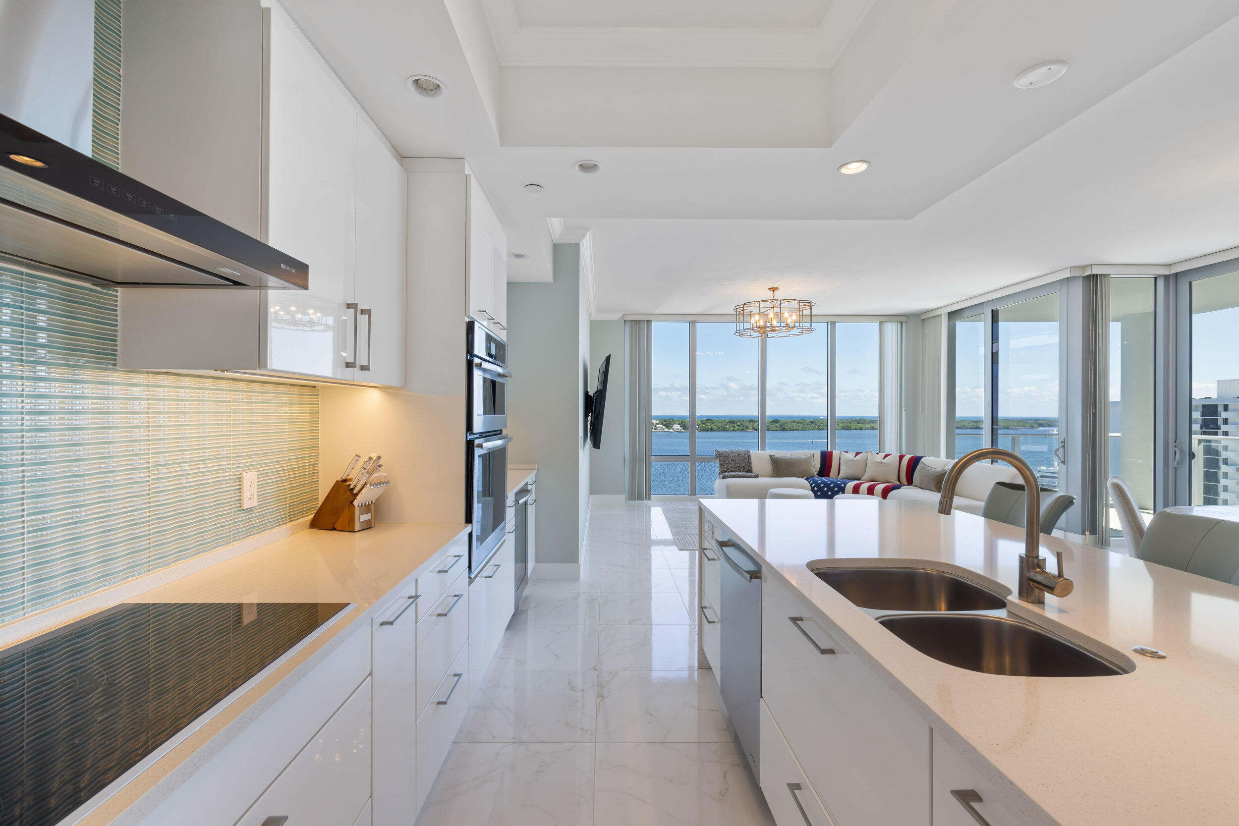2 WATER CLUB #1003, North Palm Beach FL 33408