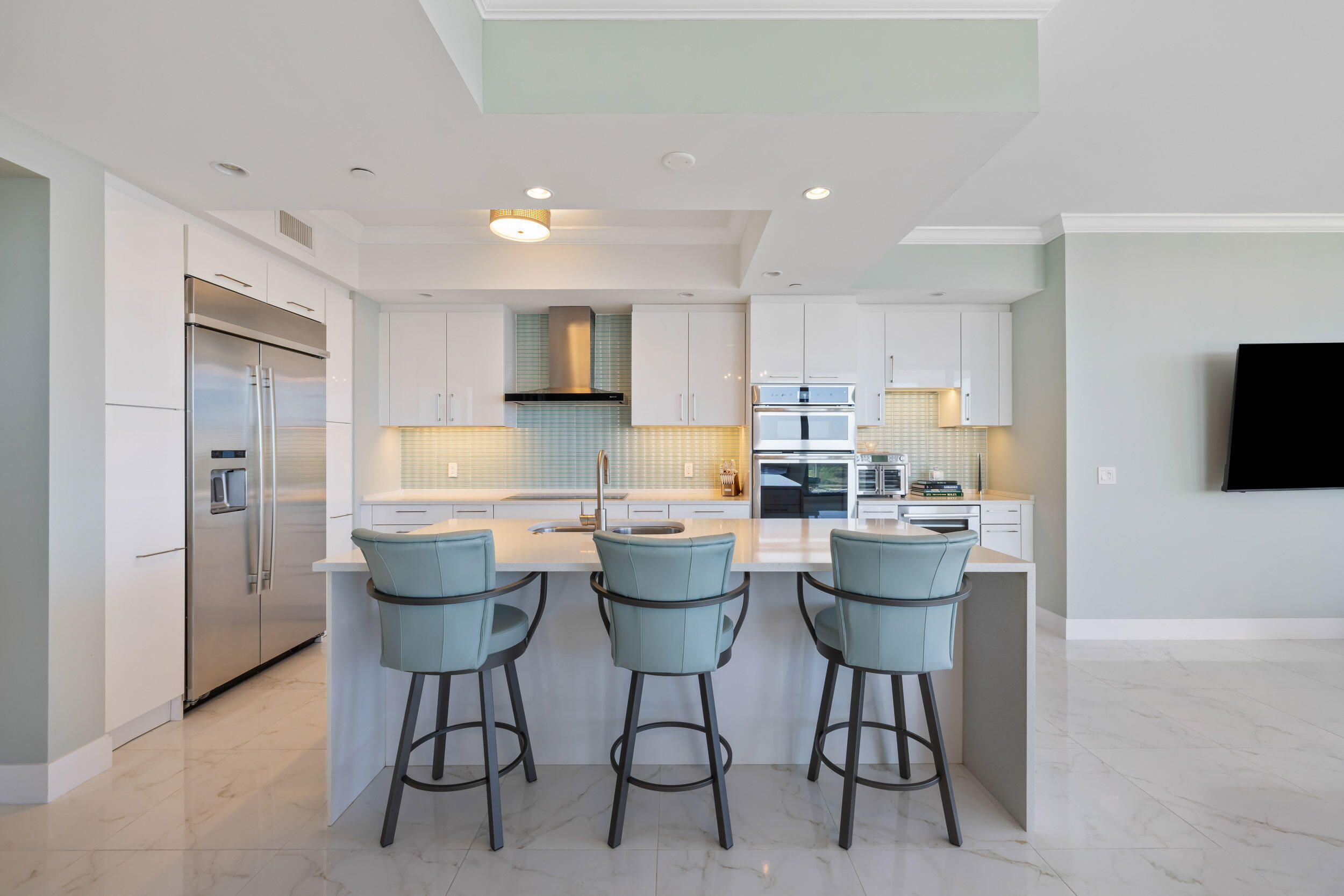2 WATER CLUB #1003, North Palm Beach FL 33408