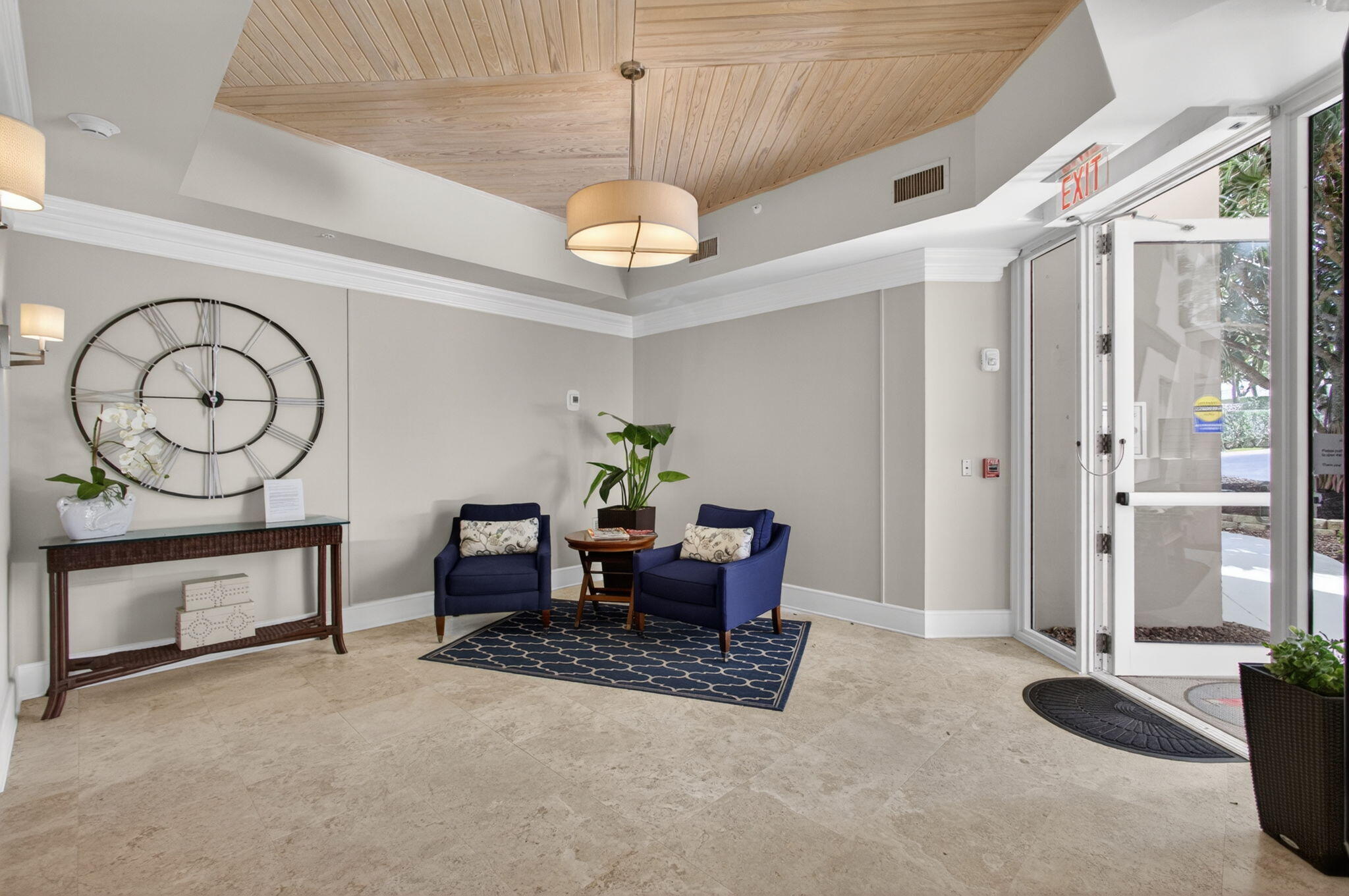 1660 S Highway A1A (Incl. separate deeded guest suite) #222, Jupiter FL 33477