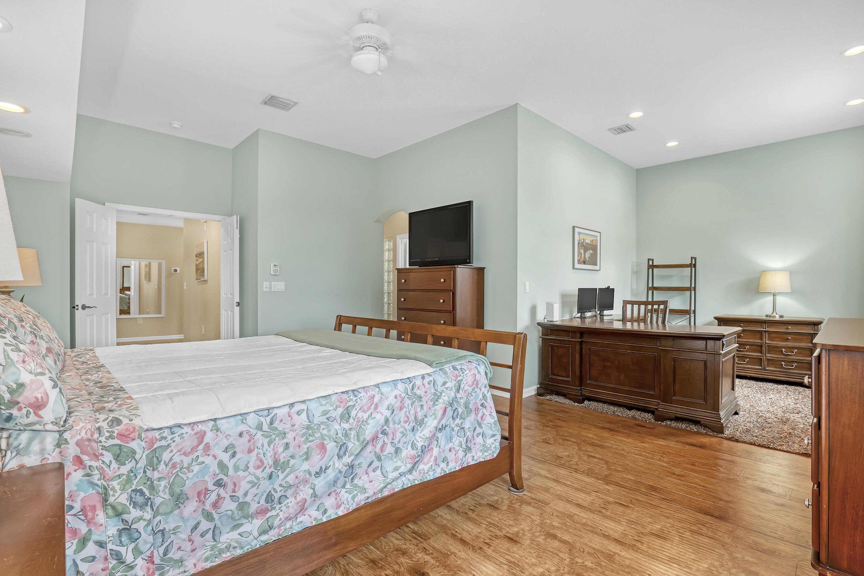 2063 Reston, Royal Palm Beach FL 33411