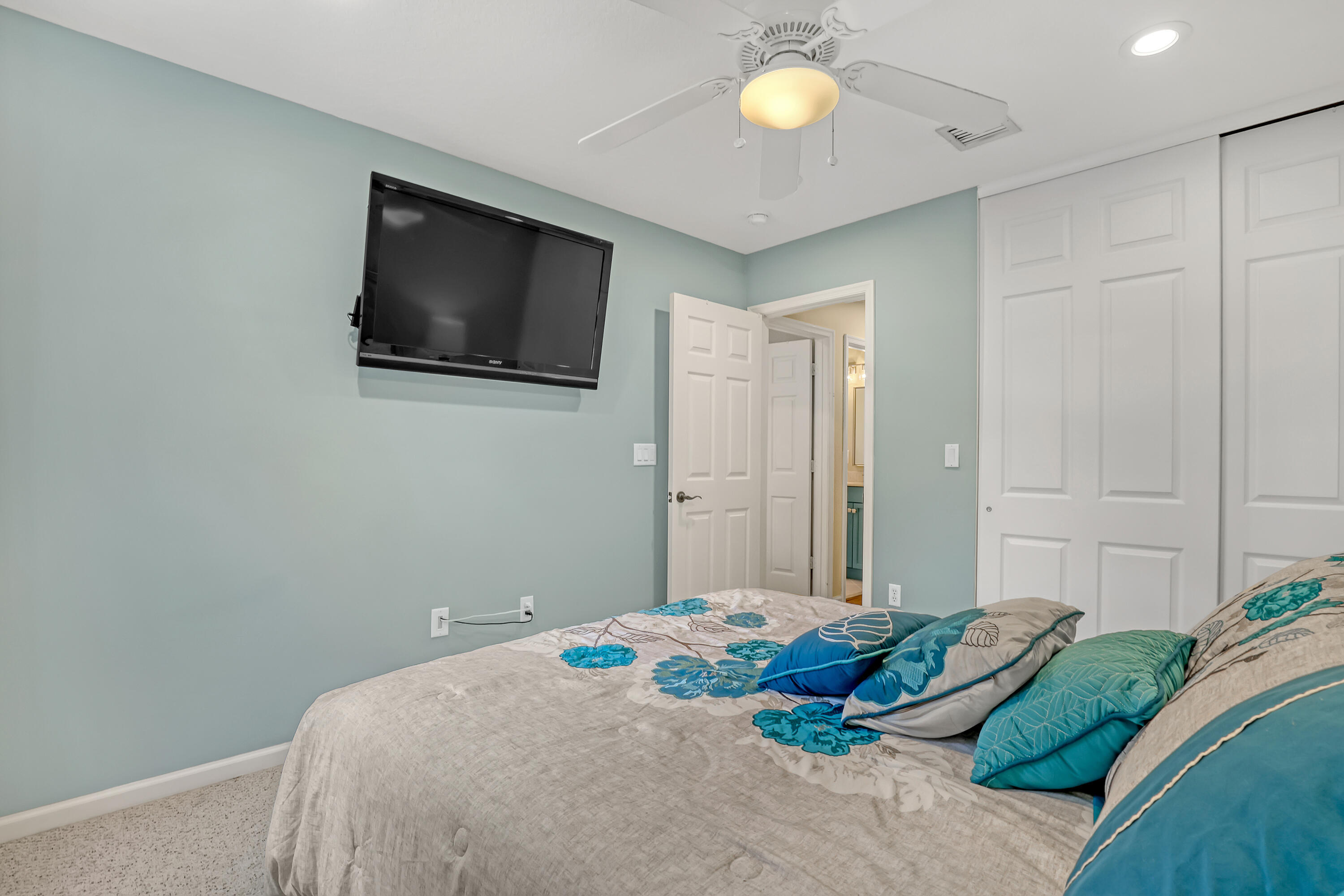 2063 Reston, Royal Palm Beach FL 33411