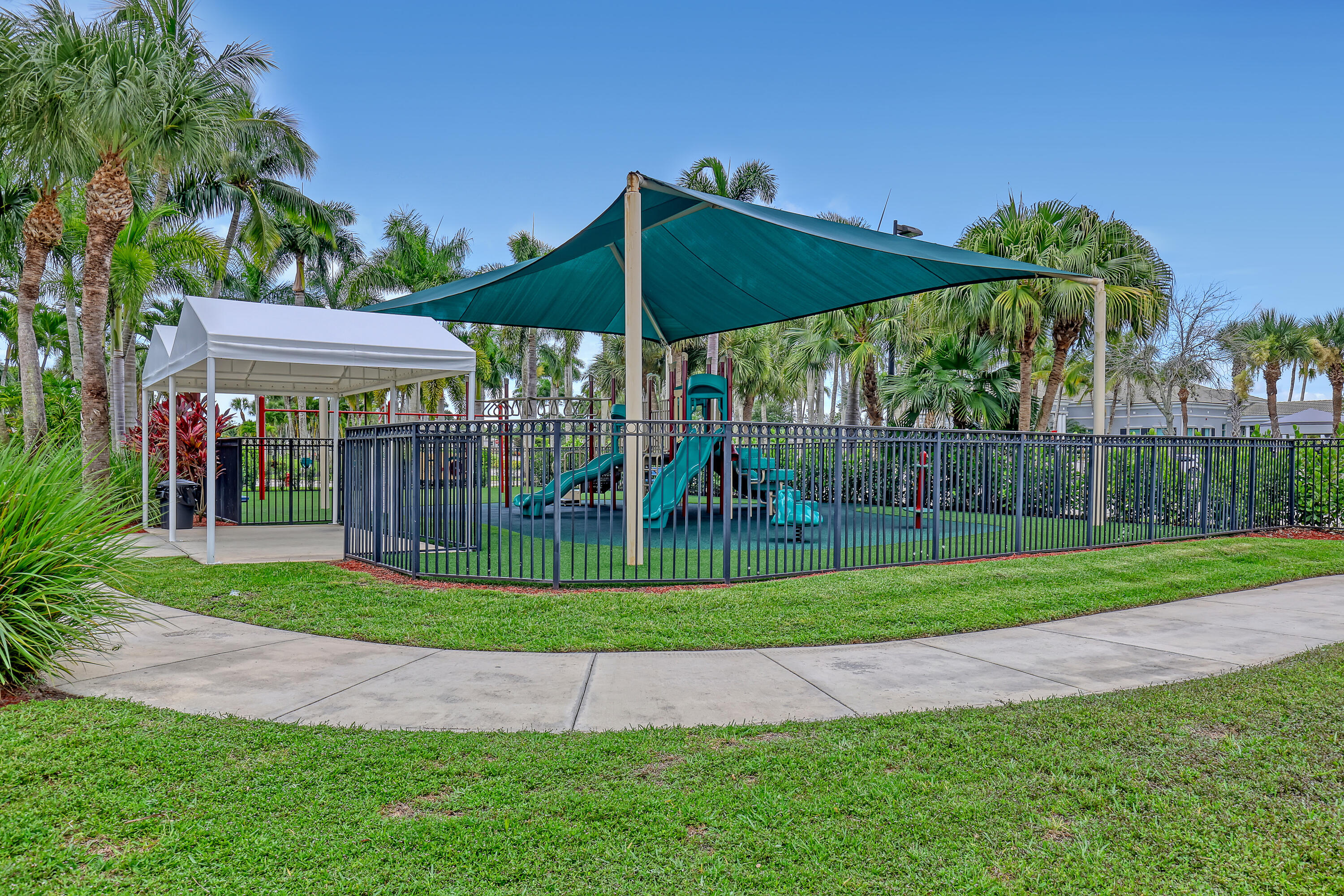 2063 Reston, Royal Palm Beach FL 33411